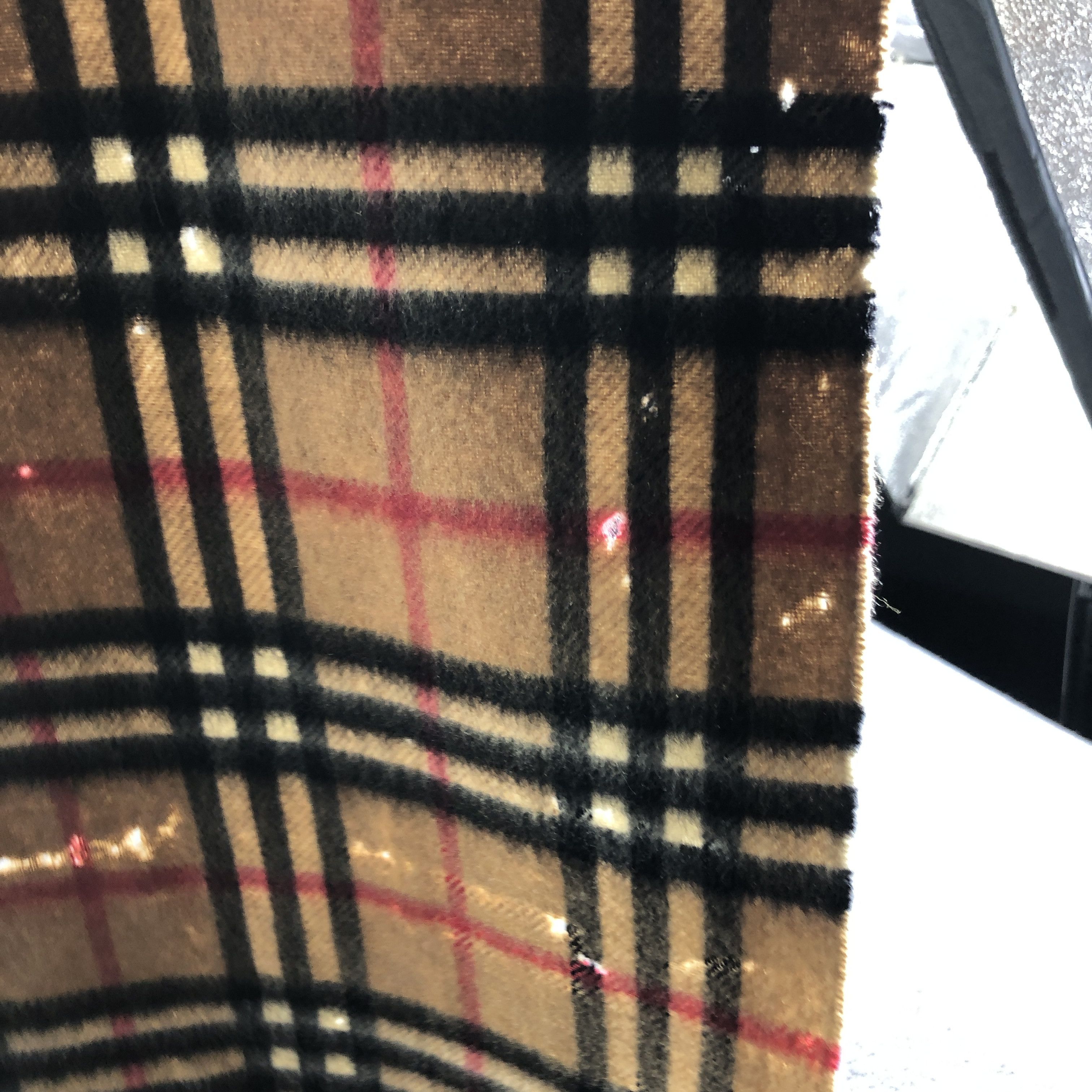 Burberry Burberrys Nova Check Tan Cashmere Scarf Muffler V2615 Size ONE SIZE - 5 Thumbnail