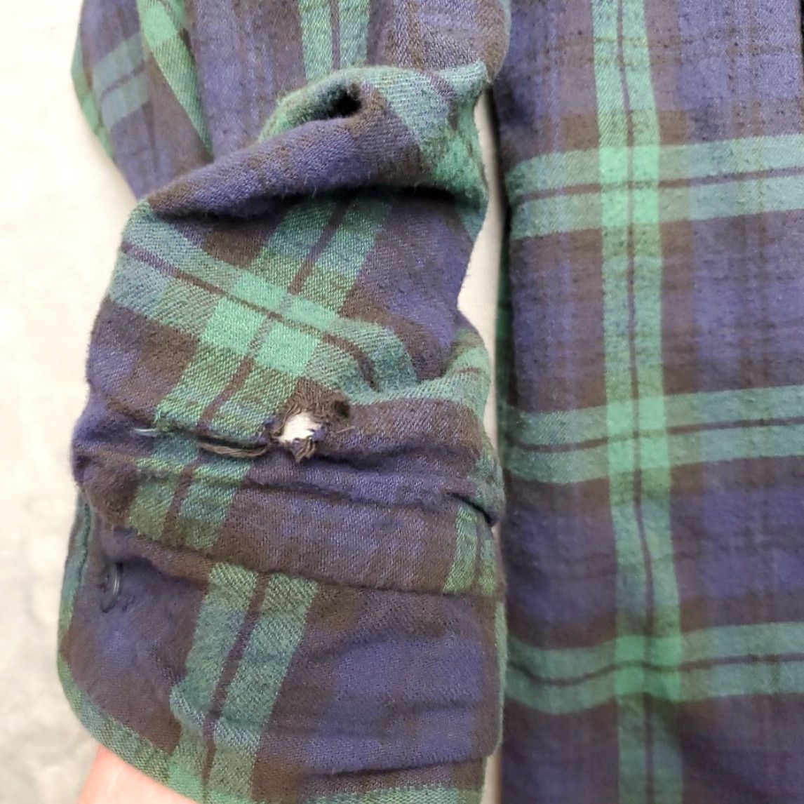 Vintage VINTAGE LL Bean Shirt Mens Large Blackwatch Plaid Thinsulate Flannel Shacket Made in USA Size US L / EU 52-54 / 3 - 3 Thumbnail