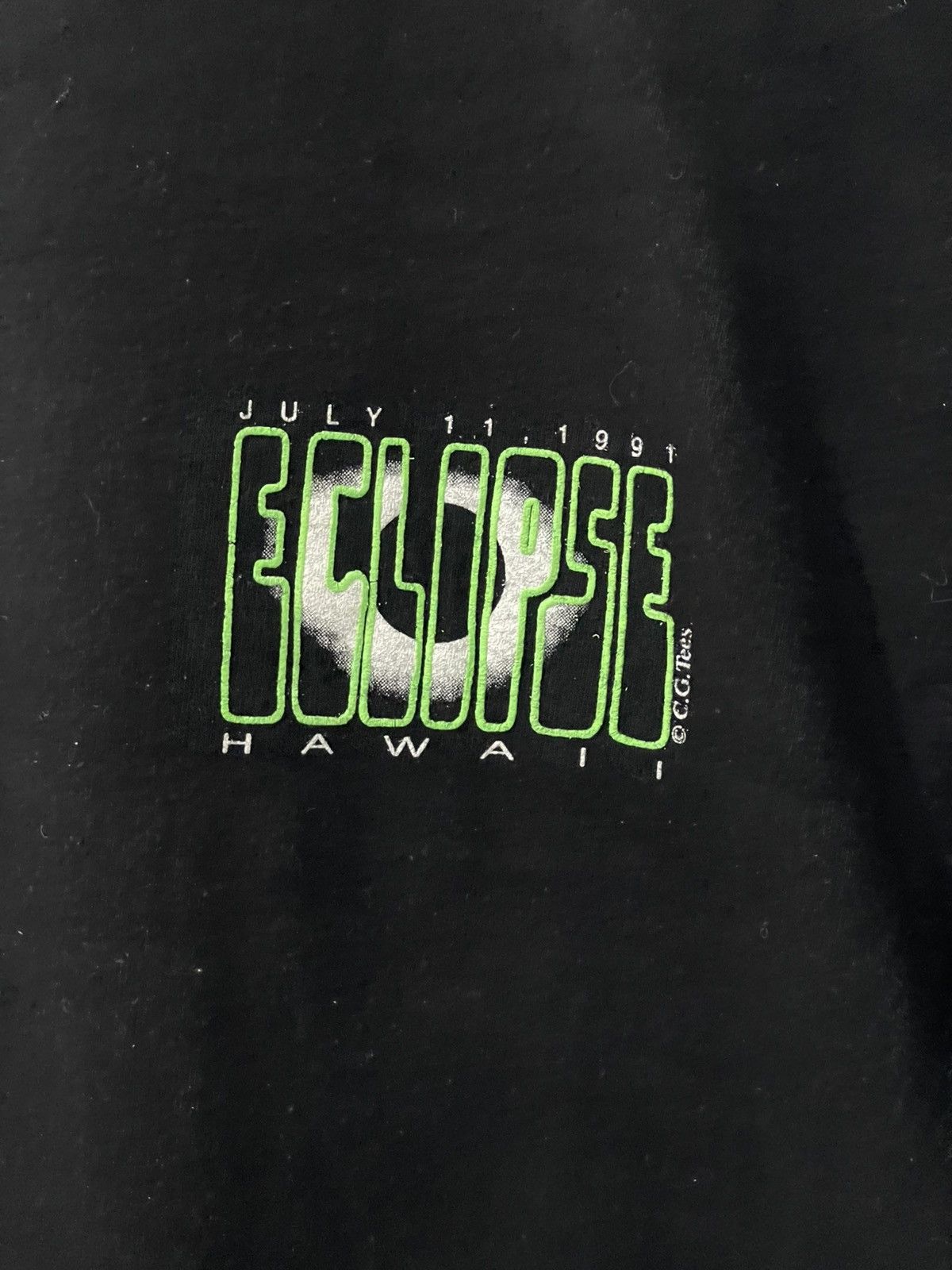 Hanes × Vintage Vintage 1991 Hawaii “Eclipse Of The Century” SS Shirt Medium Size US M / EU 48-50 / 2 - 2 Thumbnail