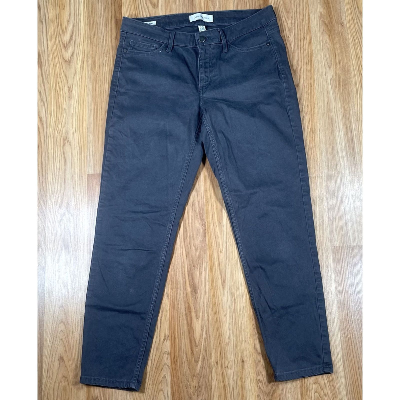 Calvin Klein Calvin Klein Jeans Womens 10 Gray Ankle Skinny Stretch Mid Rise Dark Wash Denim Jeans Women Slim Stretch Size 32" / US 10 / IT 46 - 2 Thumbnail