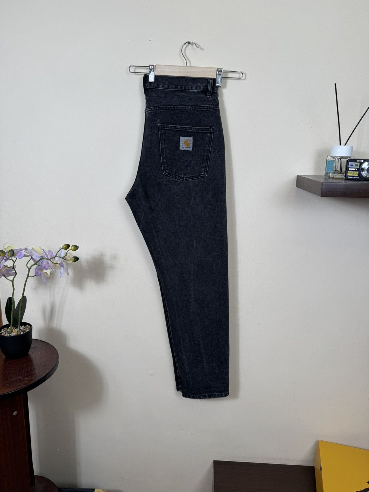 Carhartt Wip Carhartt WIP Newel Pants Denim Men Black 31 L Washed Jeans Size US 31 - 4 Thumbnail