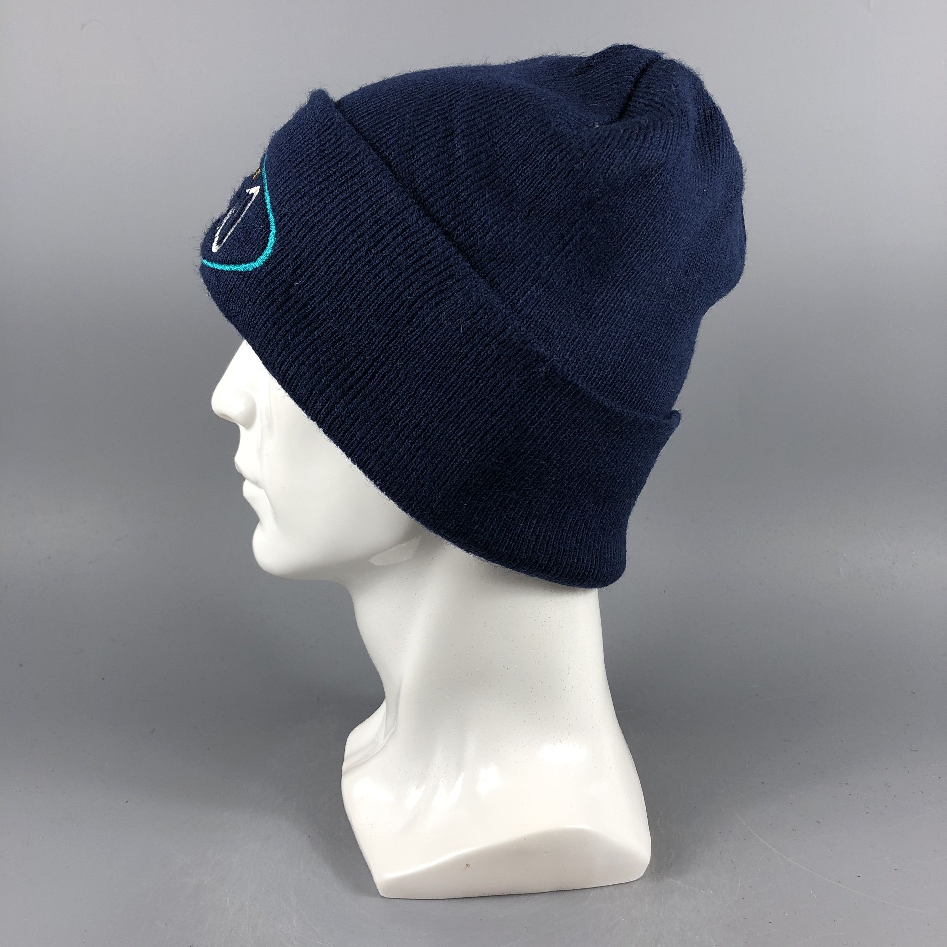 Vintage Europe's Fitnest England Beanie Snow Hat Snow Cap -D1202 Size ONE SIZE - 1 Thumbnail
