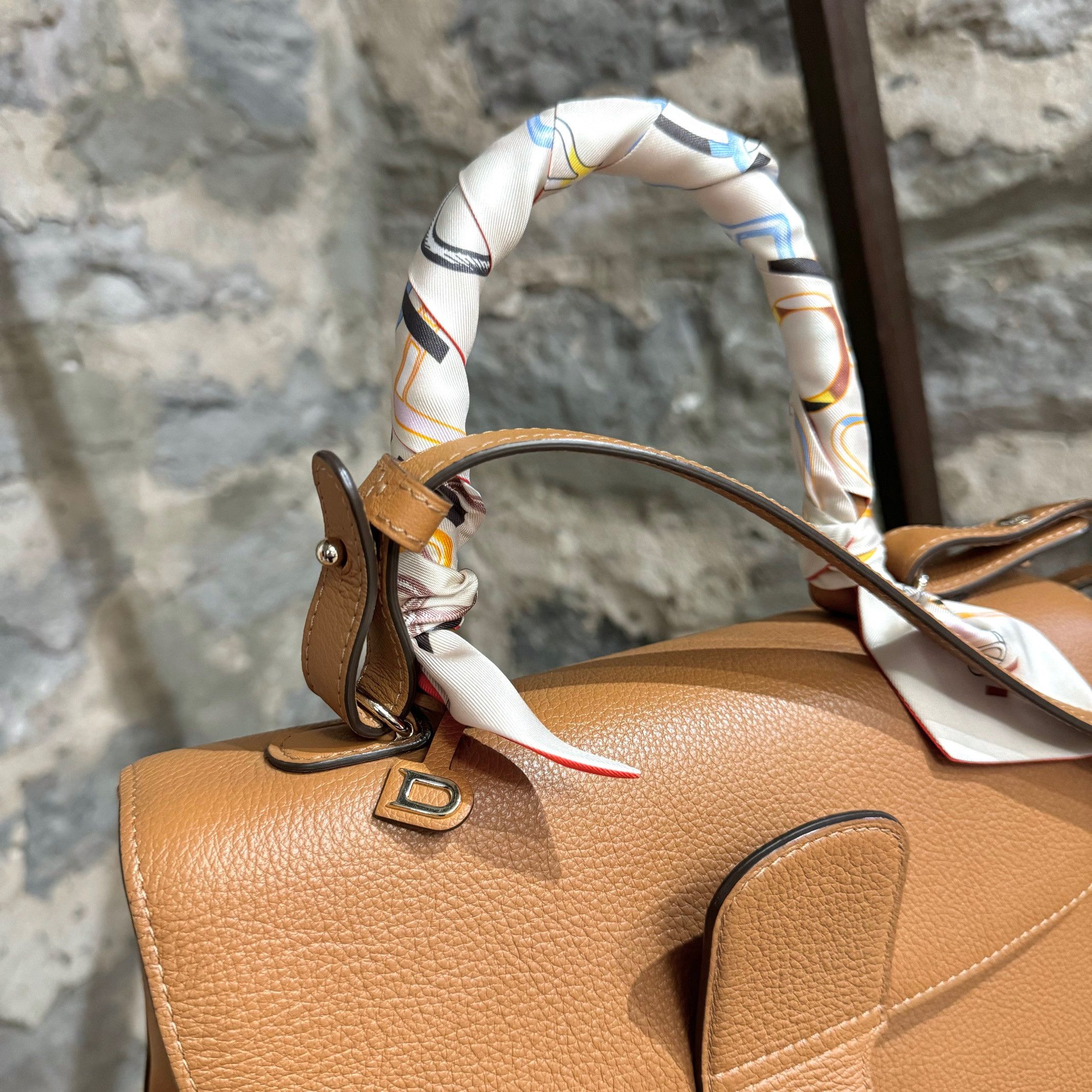 Delvaux Delvaux Brillant MM Brown Handbag With Strap & Hermès Twilly Size ONE SIZE - 3 Thumbnail