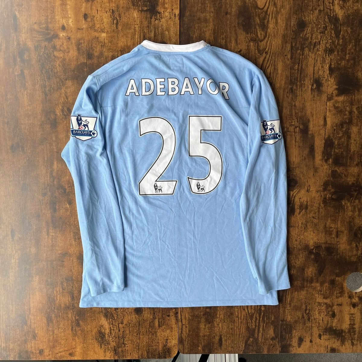 Manchester City 09/10 Umbro home soccer jersey Adebayor 25