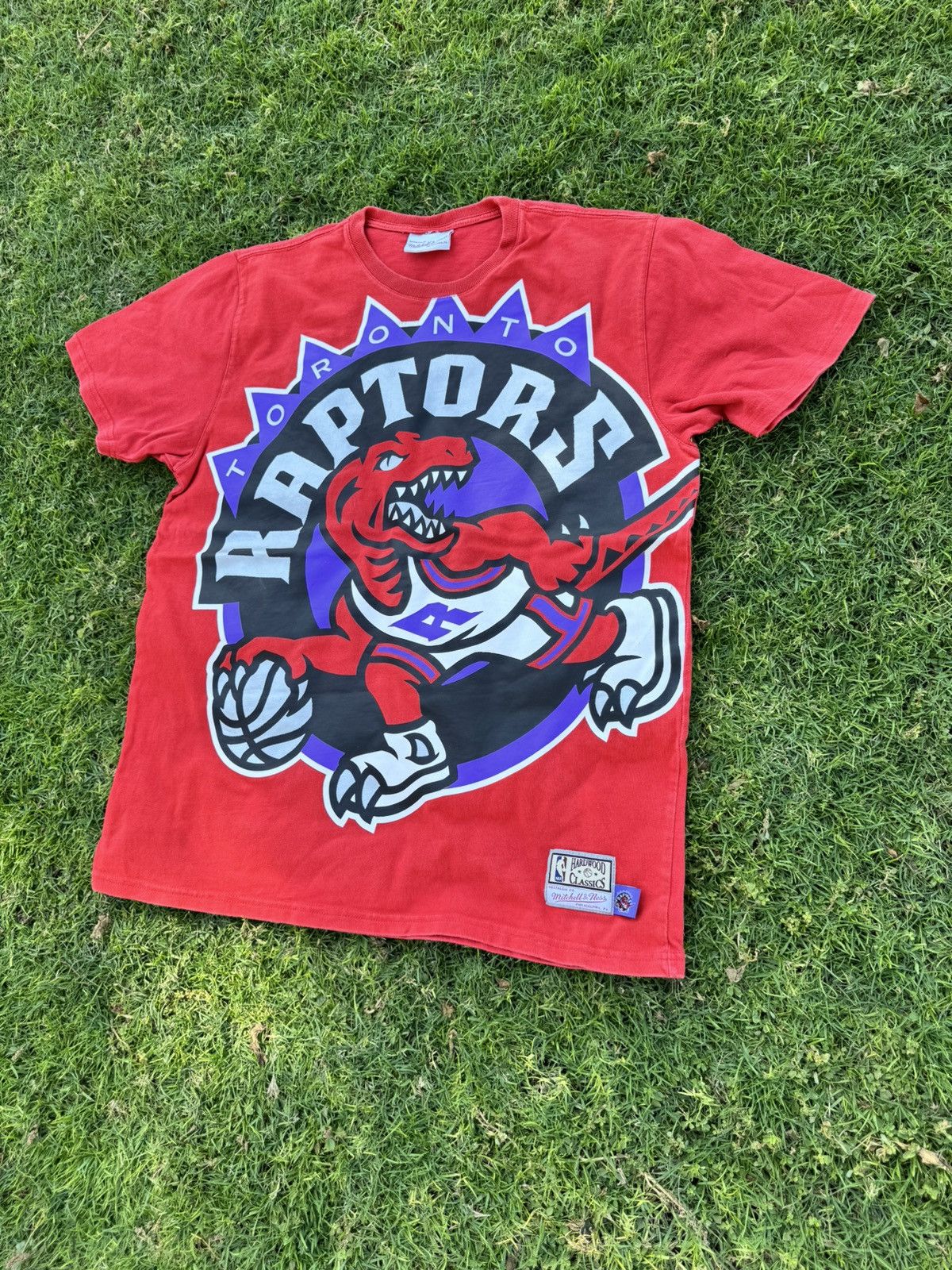 Mitchell & Ness Mitchell & Ness Toronto Raptors Red Big Tall Face T-Shirt Size US L / EU 52-54 / 3 - 2 Thumbnail