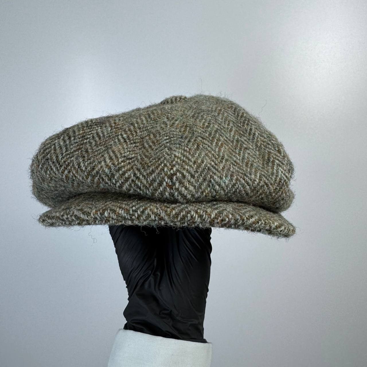Harris Tweed Harris Tweed Wool Flat Cap Hat Herringbone Newsboy Size M Size 34 - 3 Thumbnail