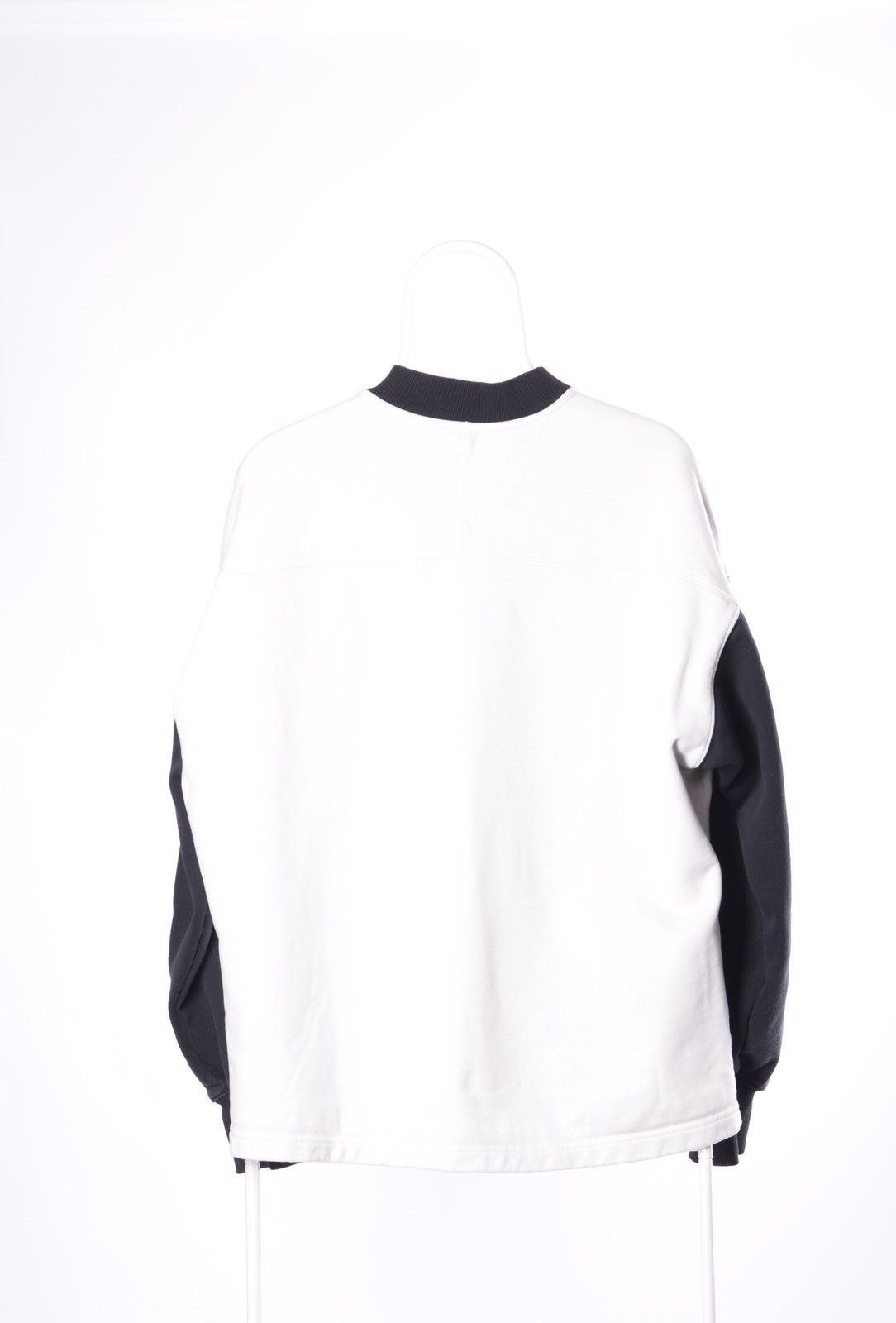 Yohji Yamamoto Y-3 Yohji Yamamoto Graphic LOGO SWEATSHIRT WHITE/BLACK Size US M / EU 48-50 / 2 - 3 Thumbnail
