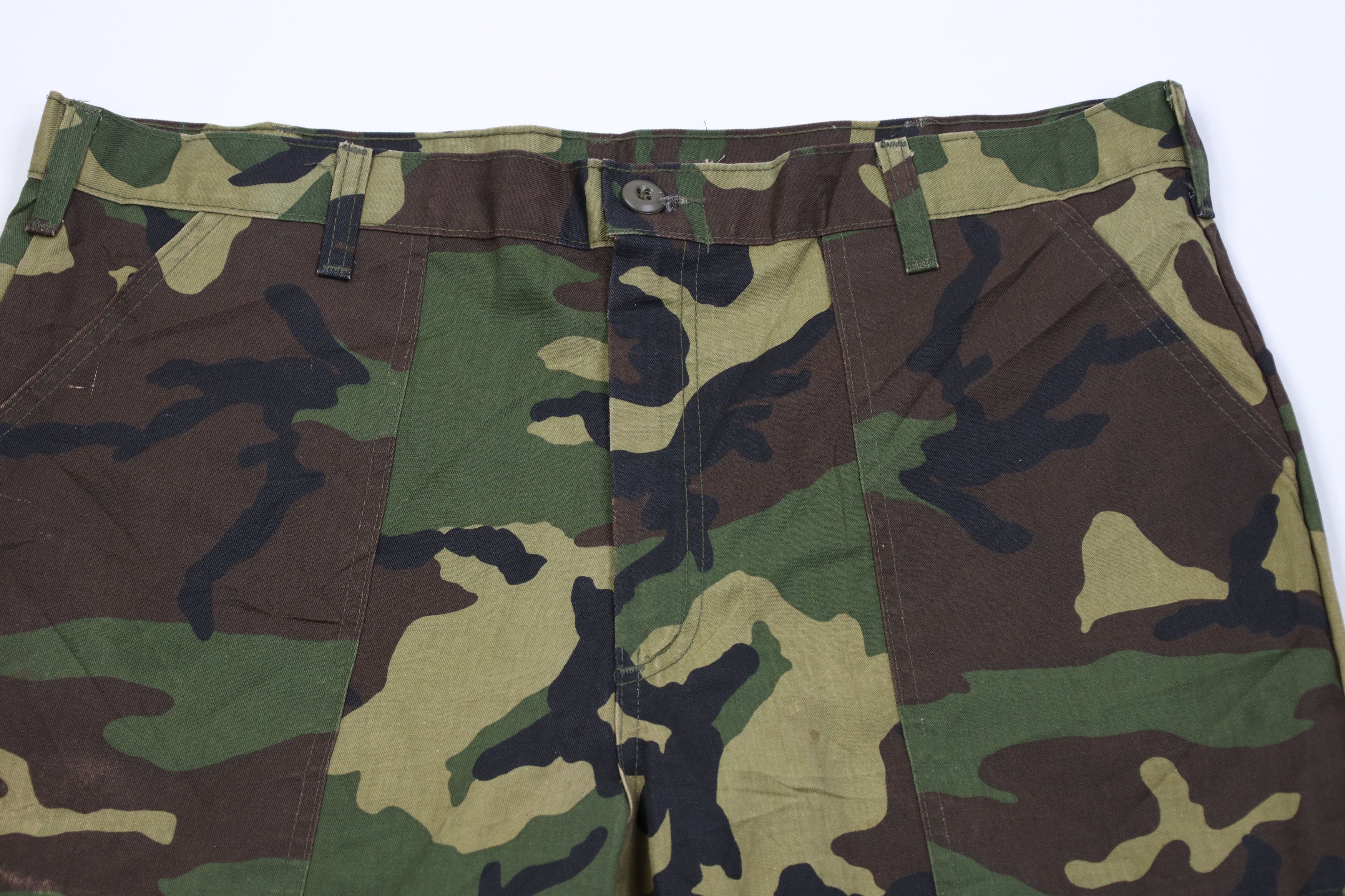Vintage Vintage 70s Streetwear Utility Wide Leg Cargo Pants Size US 38 / EU 54 - 2 Thumbnail