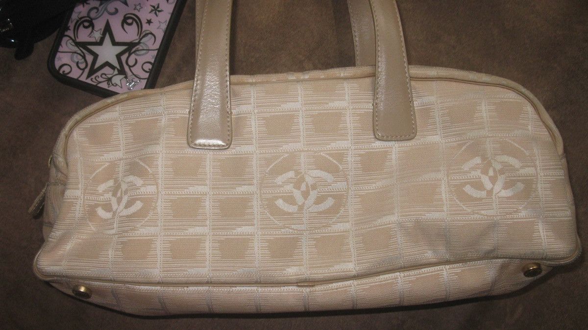Chanel Vintage Chanel Travel Line Boston Size ONE SIZE - 1 Thumbnail