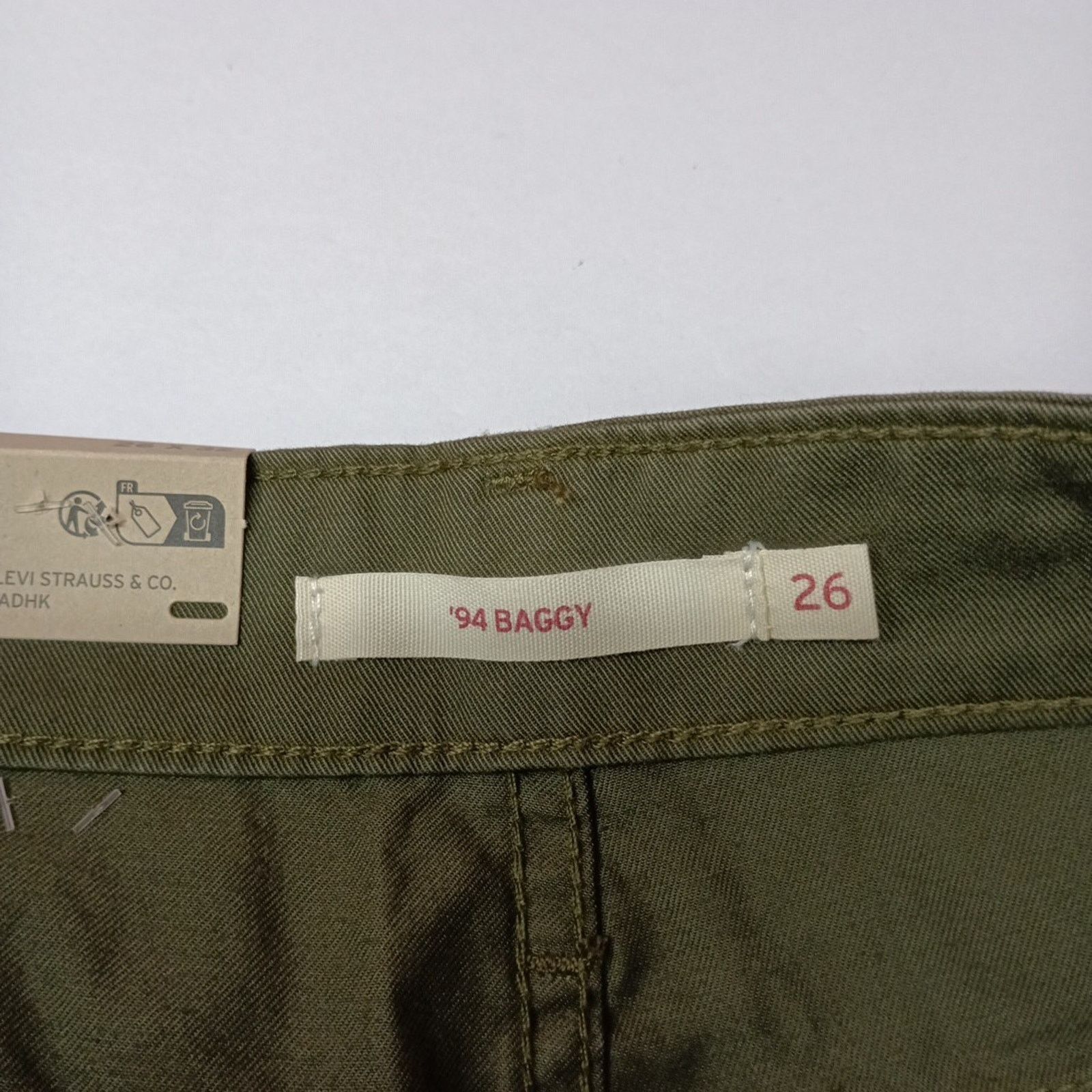 Levi's Levi's Women's '94 Baggy Cargo Pants Size 26x32 Green NWT Size 26" / US 2 / IT 38 - 5 Thumbnail