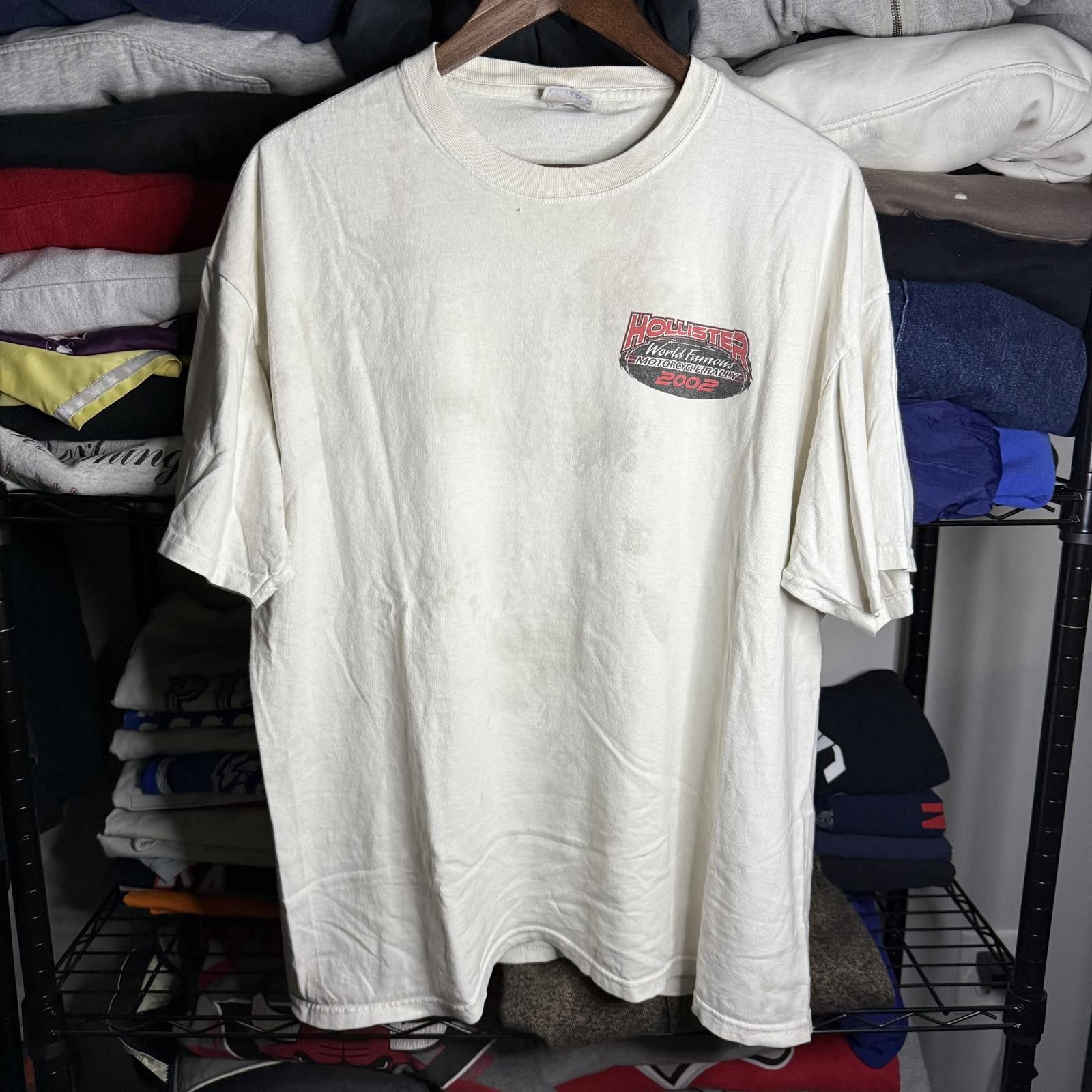 Hanes Hollister 2002 World Famous Motorcycle Rally T-Shirt Size US XL / EU 56 / 4 - 2 Thumbnail