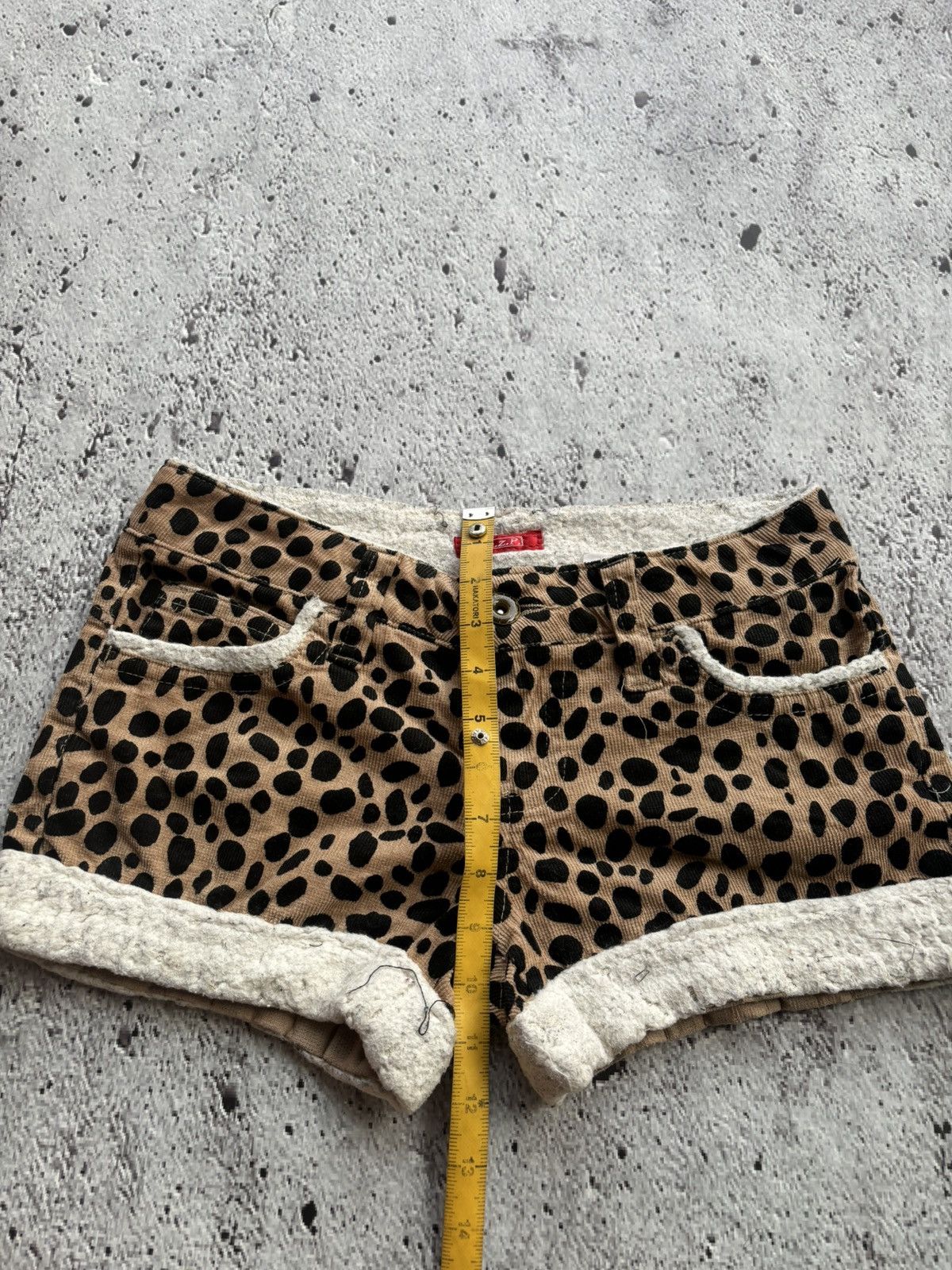 Hysteric Glamour Y2k Opium wazp leopar short pants Size 30" / US 8 / IT 44 - 10 Thumbnail