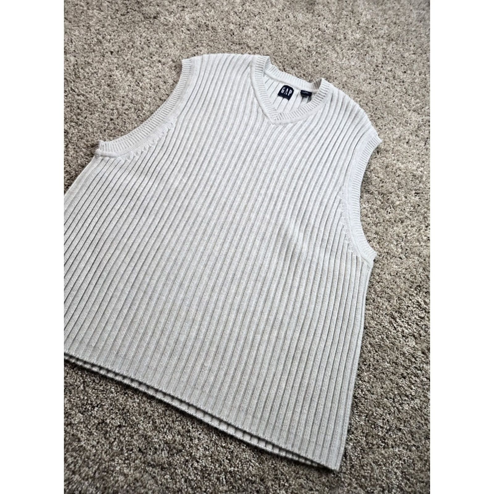 Gap VINTAGE Gap Sweater Vest 2XL Mens Gray V-Neck Ribbed Cotton Heavyweight 90s Size US XXL / EU 58 / 5 - 2 Thumbnail