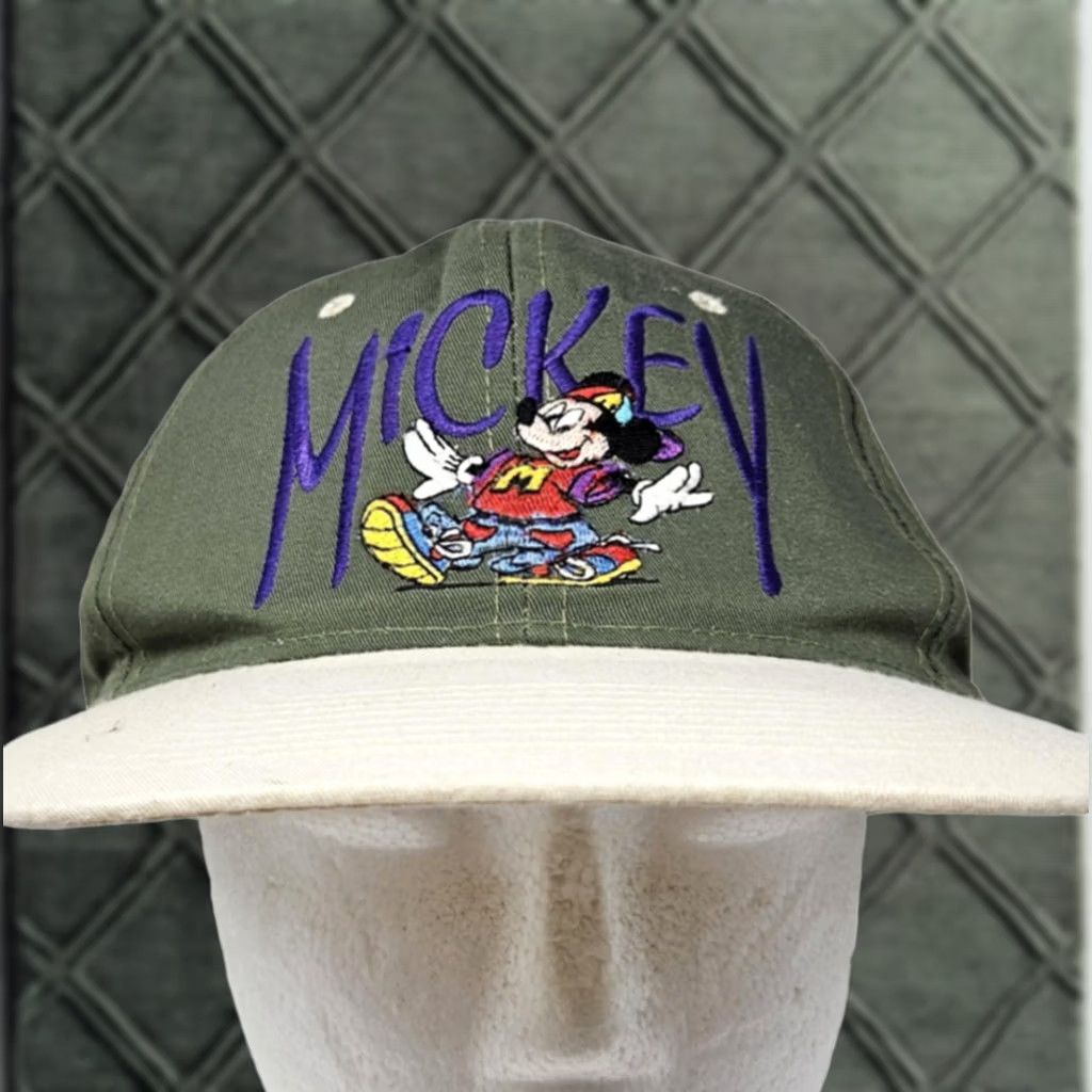 Disney Disney Hat Mens One Size Green Mickey Mouse Cap Snap Back White Embroidered Two Tone Size ONE SIZE - 1 Thumbnail