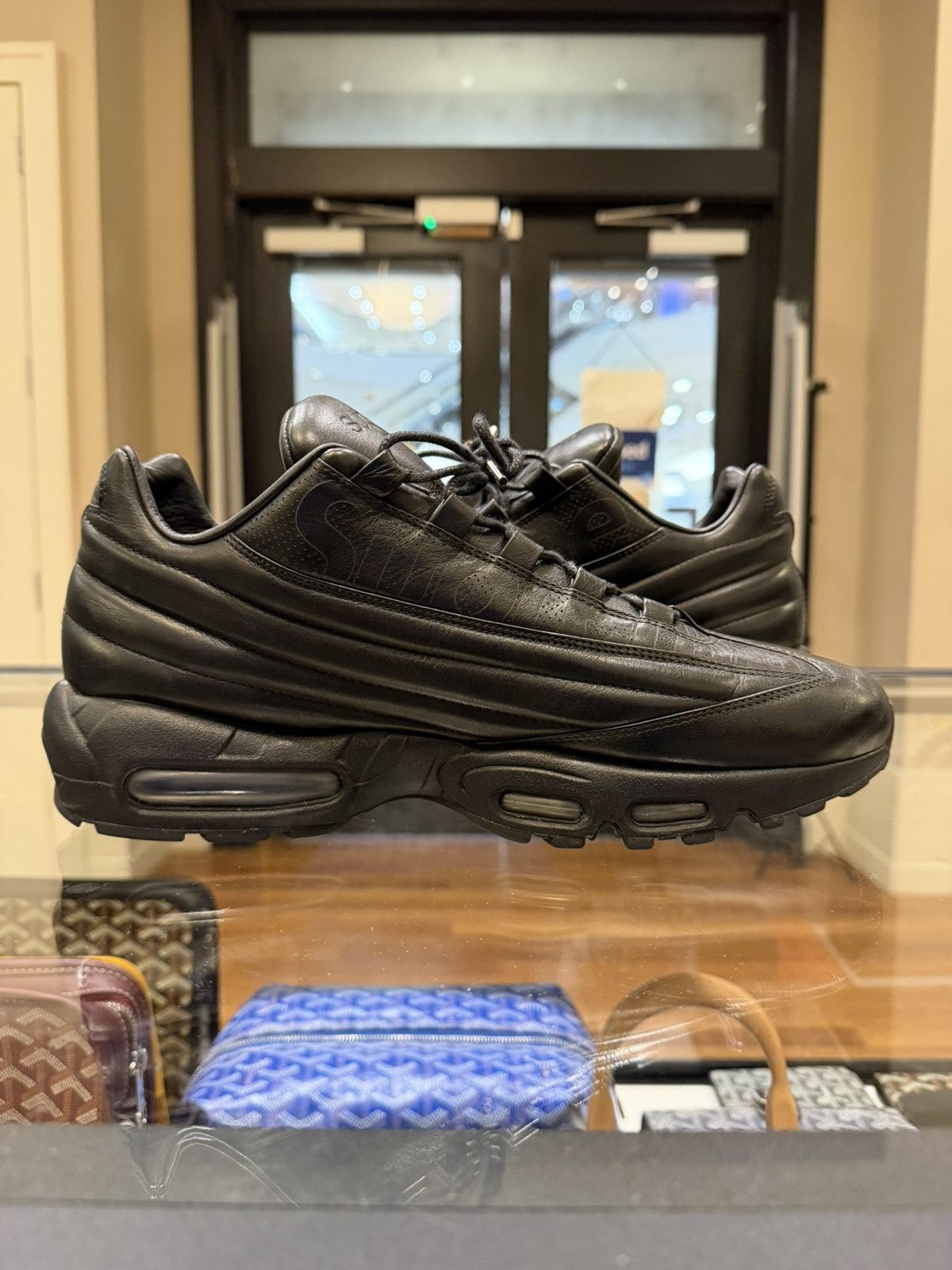 Nike × Supreme Nike Air Max 95 Lux ‘Supreme Triple Black’ Size US 12 / EU 45 - 10 Thumbnail