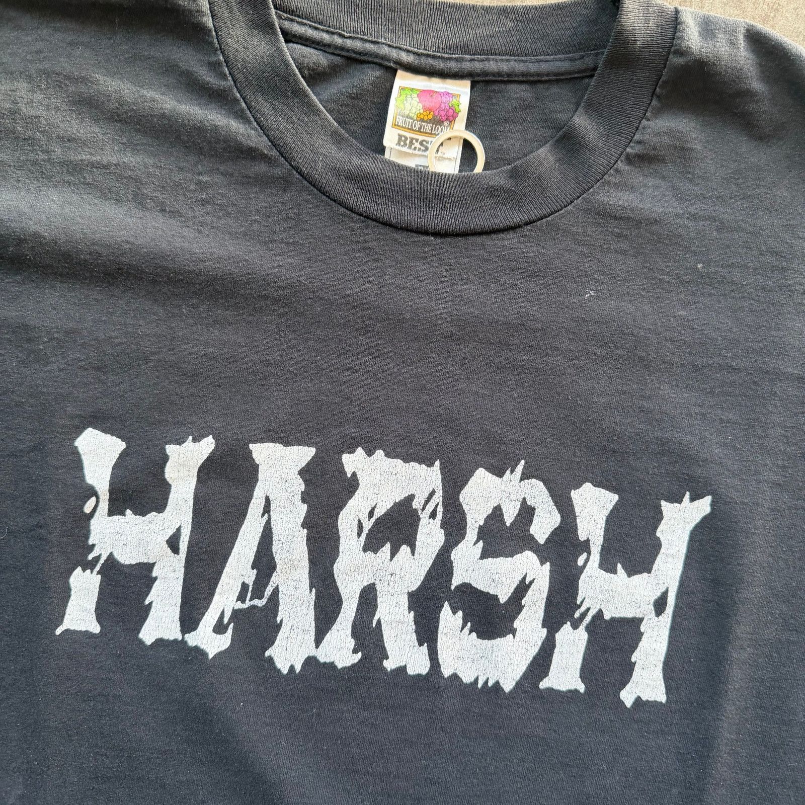 Fruit Of The Loom Vintage Harsh Marijuana Tee Size US XL / EU 56 / 4 - 3 Thumbnail