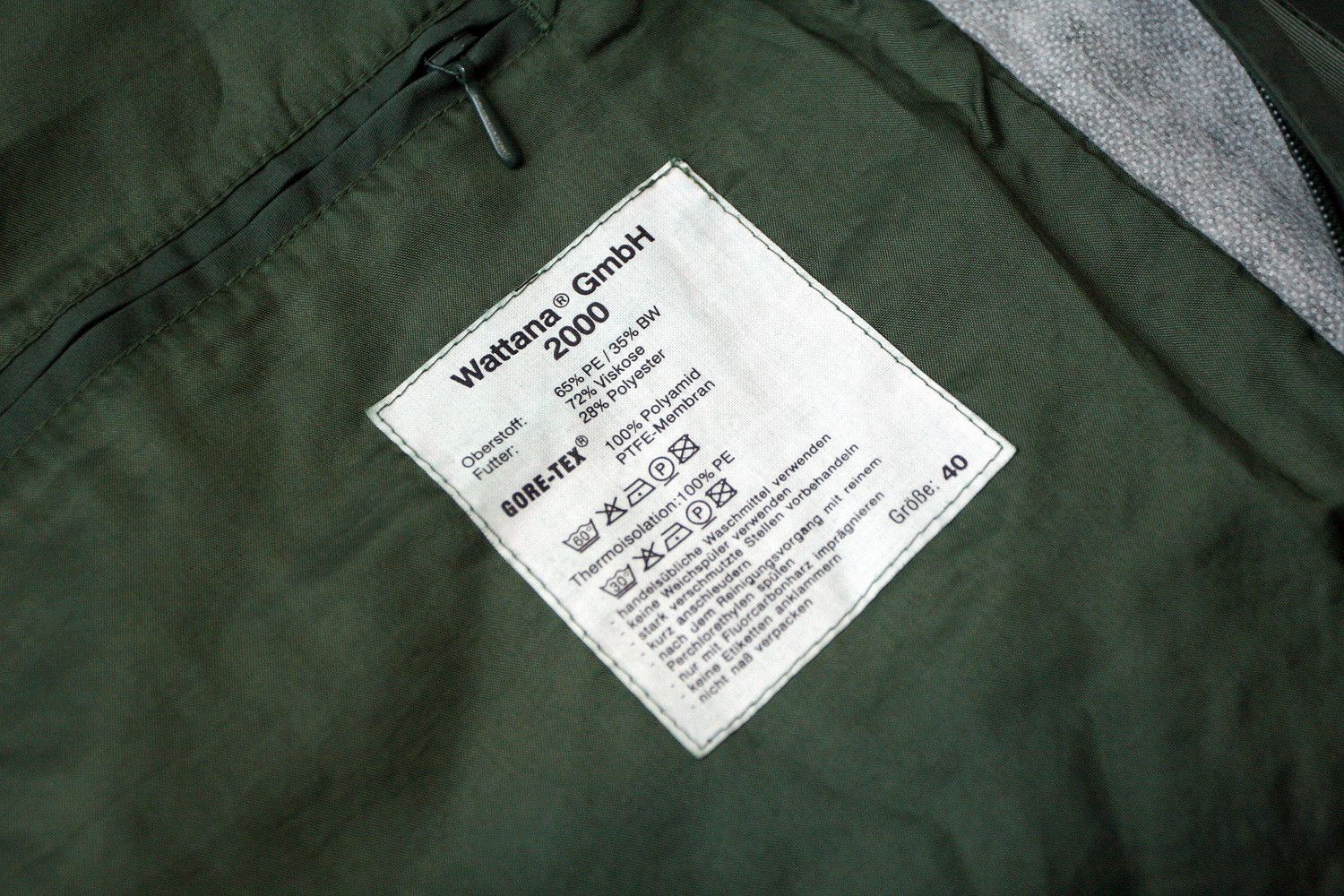 Vintage Vintage German Polizei Green Gore-tex Jacket Coat Size US M / EU 48-50 / 2 - 7 Thumbnail