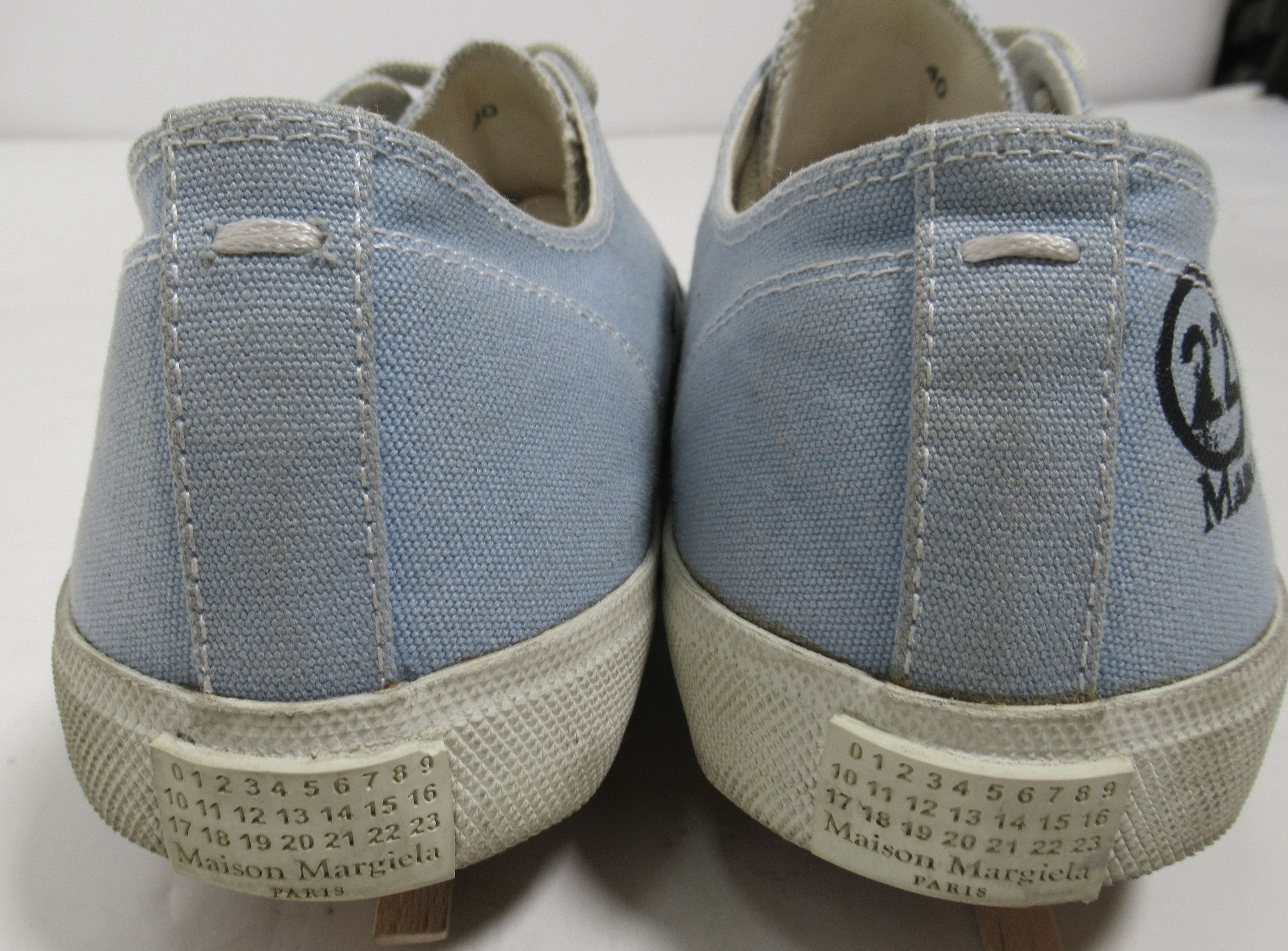 Maison Margiela Maison Margiela Men's Canvas Tabi Sneaker Light Blue Size US 7 / EU 40 - 6 Thumbnail