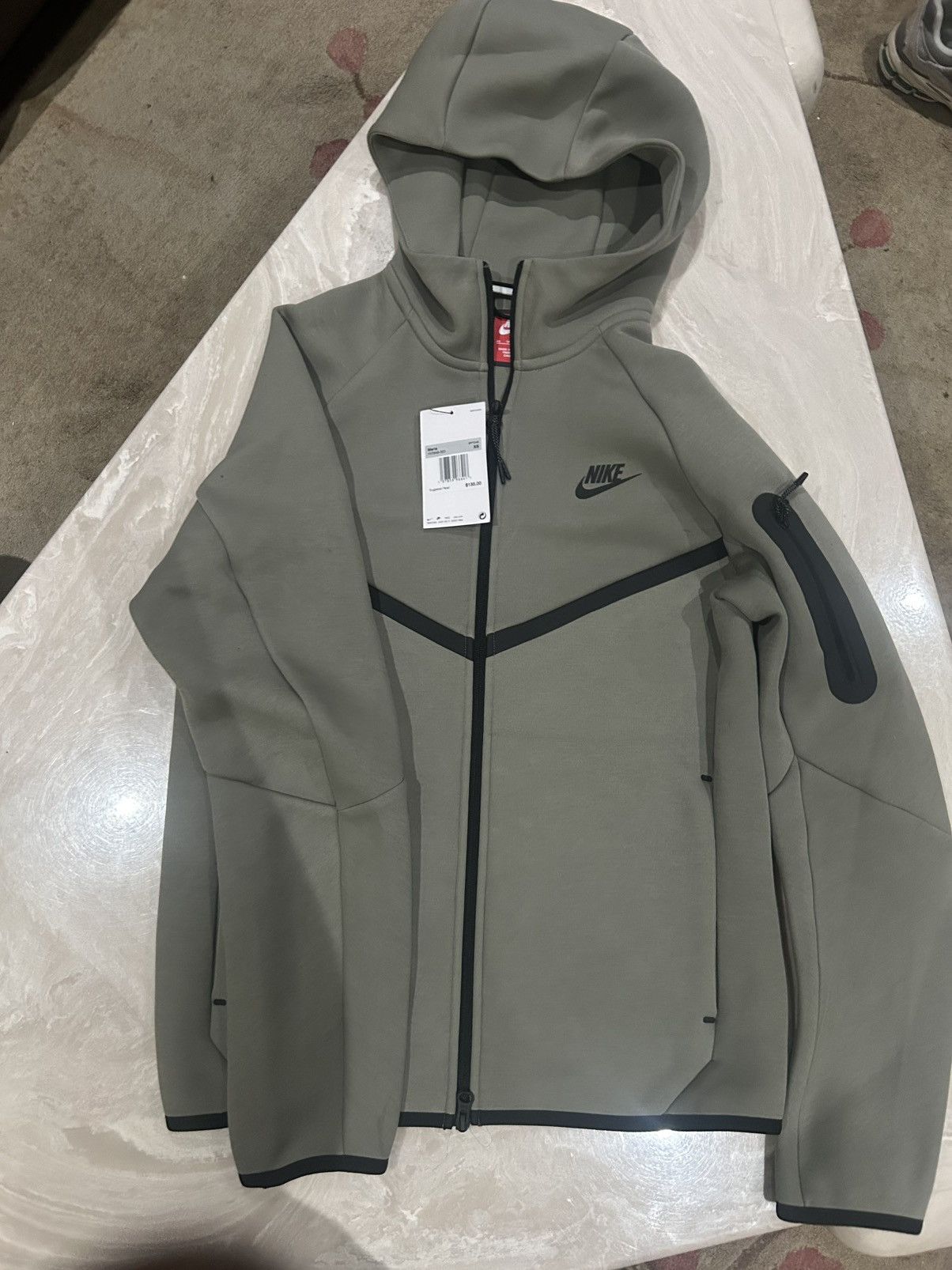 Nike Nike Sportswear Tech Fleece Men's Full-Zip Hoodie Mica Green Size US XS / EU 42 / 0 - 1 Thumbnail