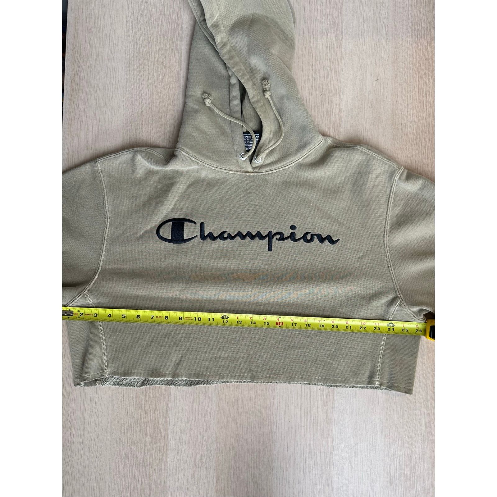 Champion Champion Cropped Beige Hoodie Women’s Size L Large Logo Size L / US 10 / IT 46 - 3 Thumbnail