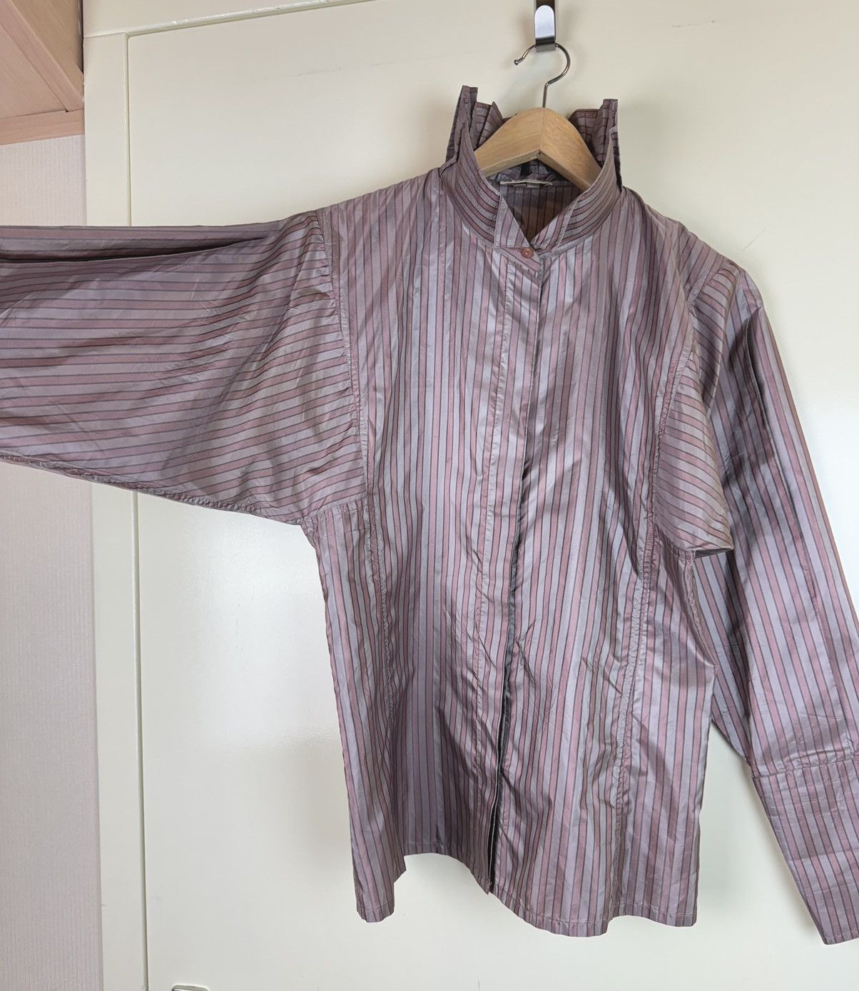 Jil Sander Jil Sander Vintage Silk Striped Shirt Blouse Dracula Collar Size S / US 4 / IT 40 - 3 Thumbnail