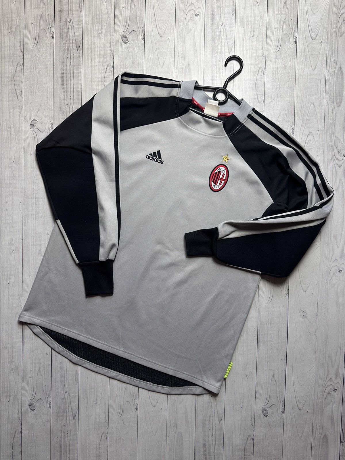 Adidas × Vintage Vintage AC Milan adidas Equipment professional sweatshirt XL Size US XL / EU 56 / 4 - 1 Thumbnail