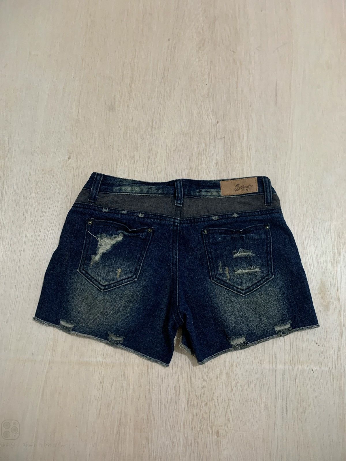 Hysteric Glamour × Japanese Brand E.vog's.e Skull Short Denim Women's Size 29" - 3 Thumbnail
