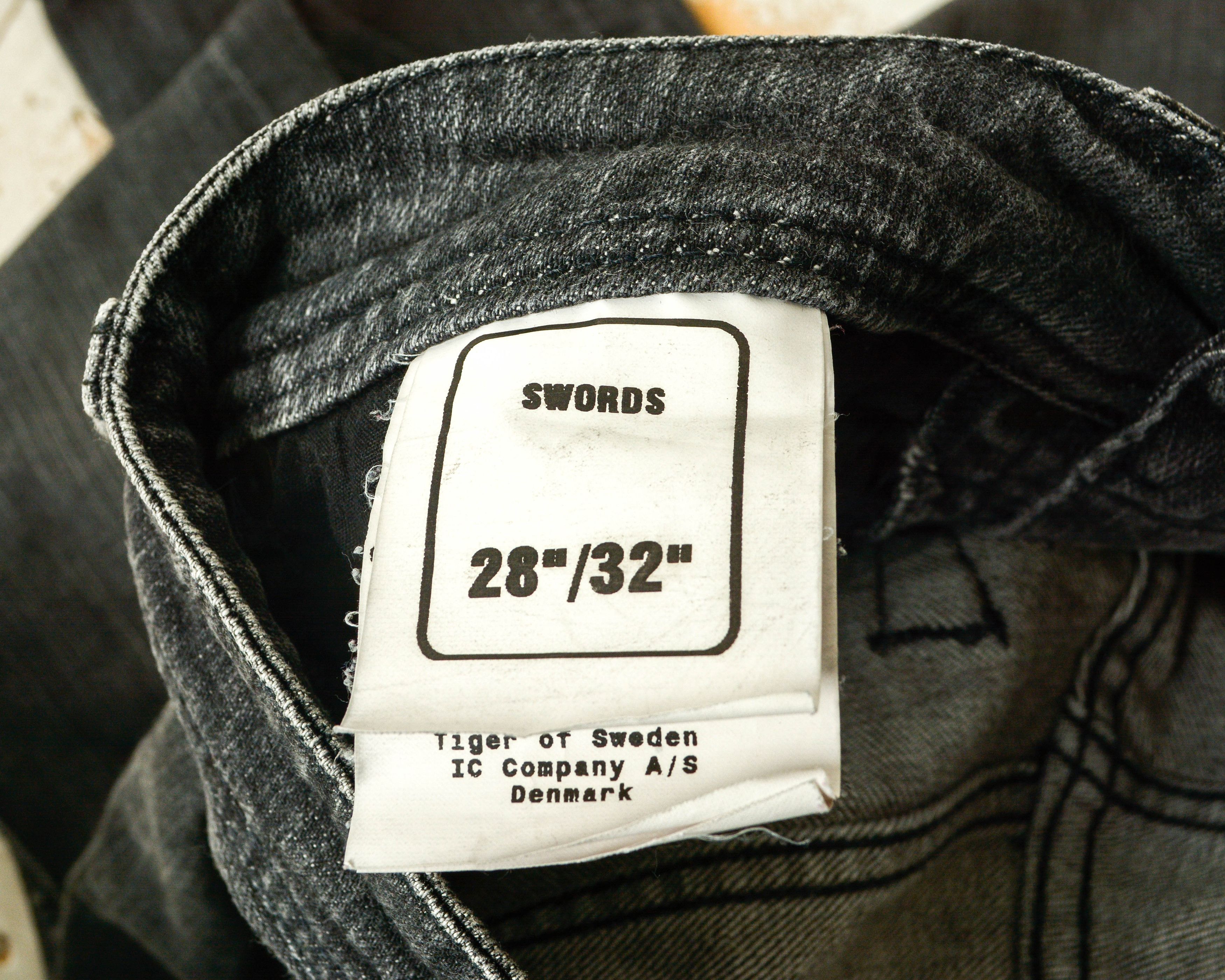 Tiger of Sweden Swords Women's W28 L32 Jeans Slim Fit Pants Trousers Zip Size 28" / US 6 / IT 42 - 4 Thumbnail
