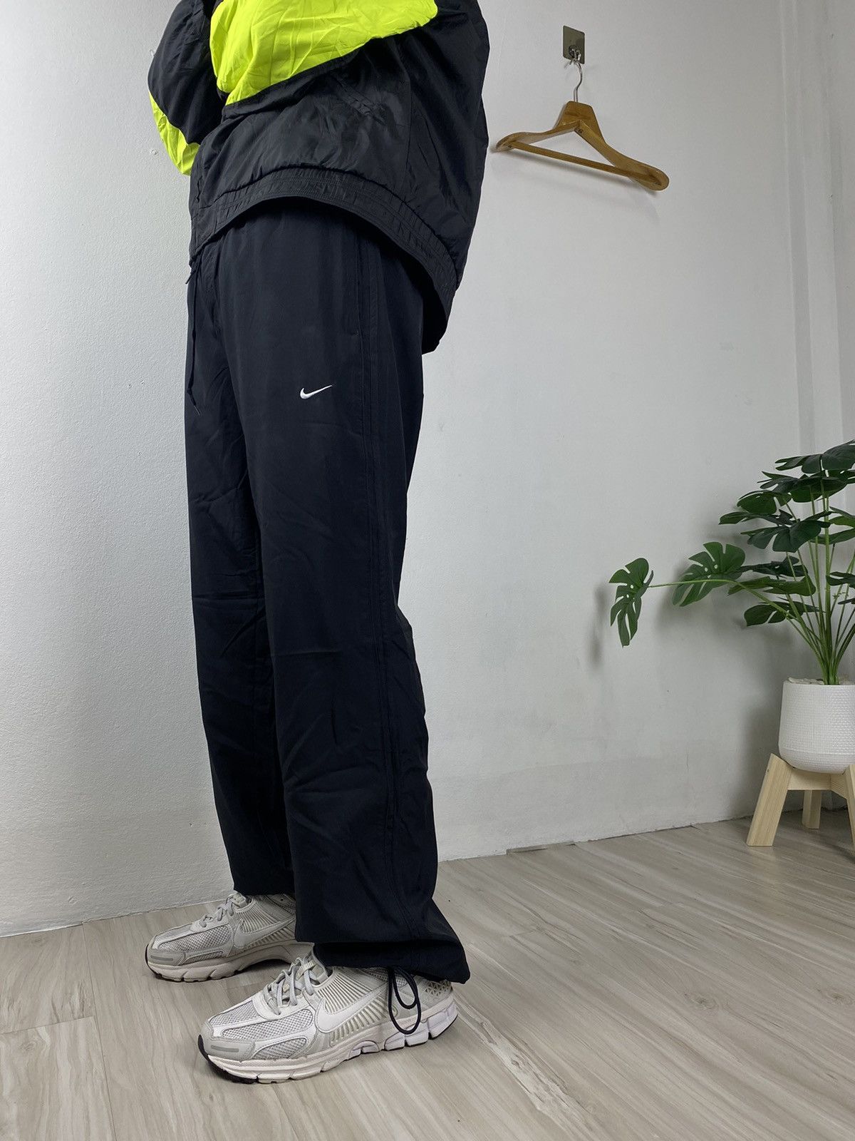 Nike × Vintage Nike Y2K swoosh Vintage Nylon Track Pants Drill Track Size US 34 / EU 50 - 1 Thumbnail