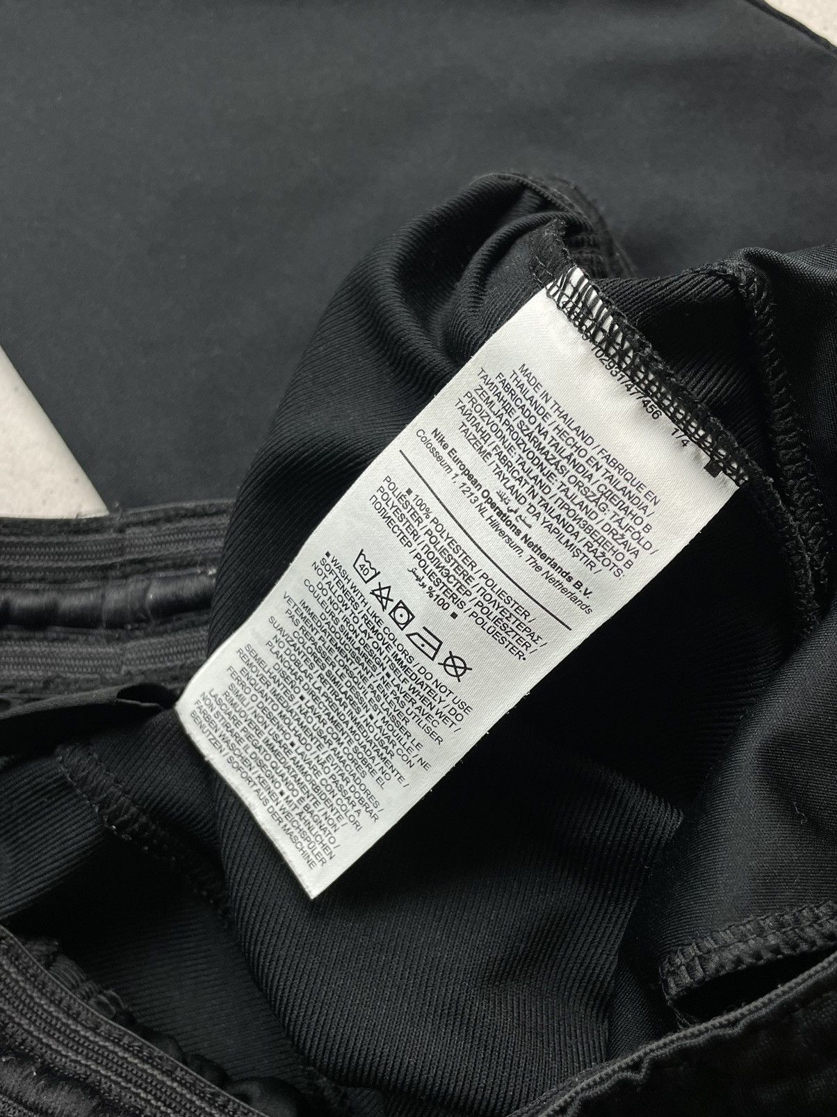 Jordan PSGナイロンジャケット・パンツセットアップ黒 上下M Amazon.co.jp: Nike Jordan PSG Jordan x Paris Saint Germain