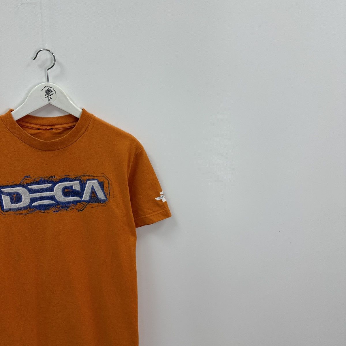 Vintage Vintage 90s Deca it’s time Big Logo orange tee y2k hype sk8 Size US S / EU 44-46 / 1 - 2 Thumbnail