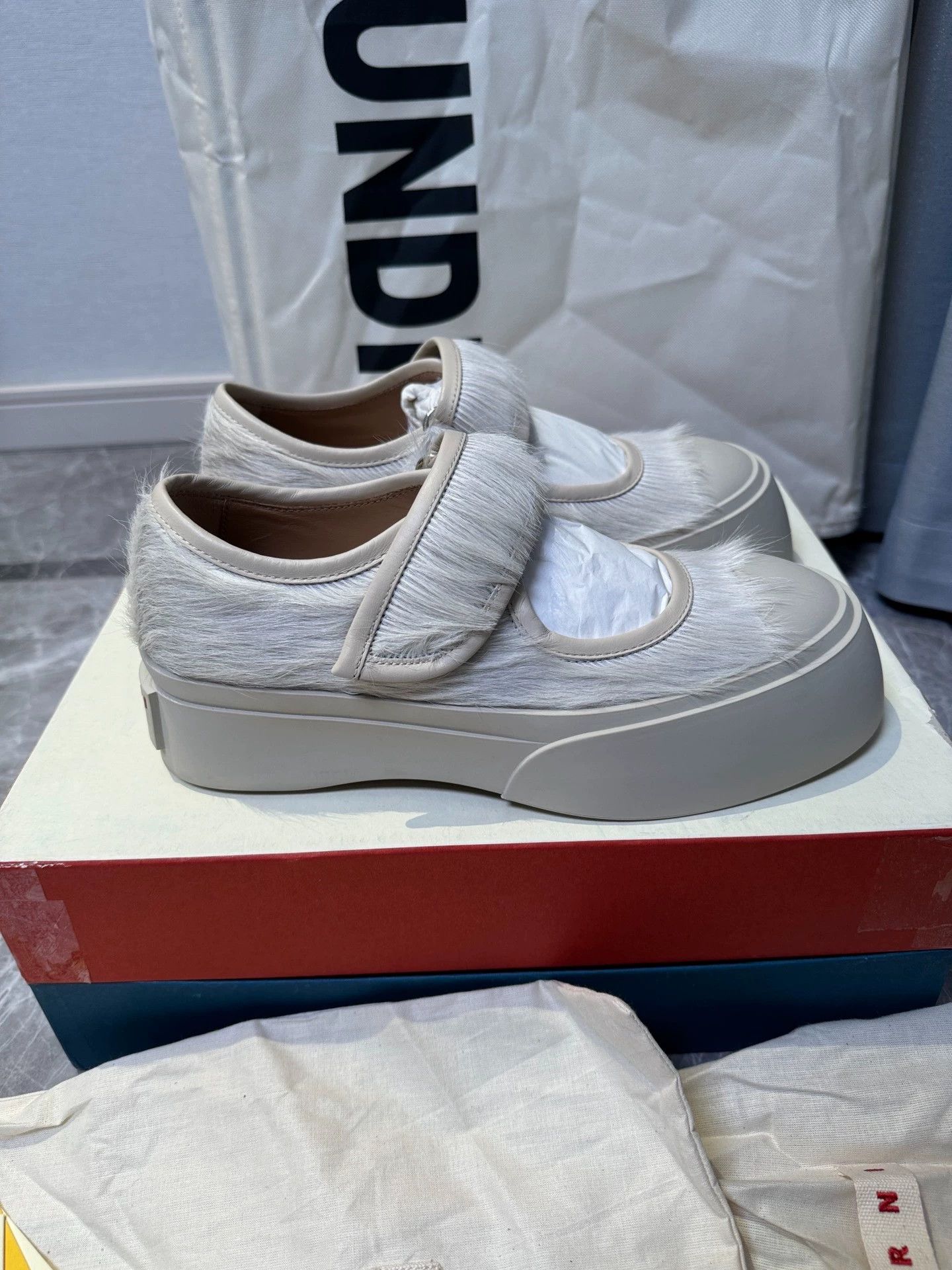 Marni Marni Mary Jane Velcro Strap White Horse Hair 38 Size US 7.5 / IT 37.5 - 3 Thumbnail