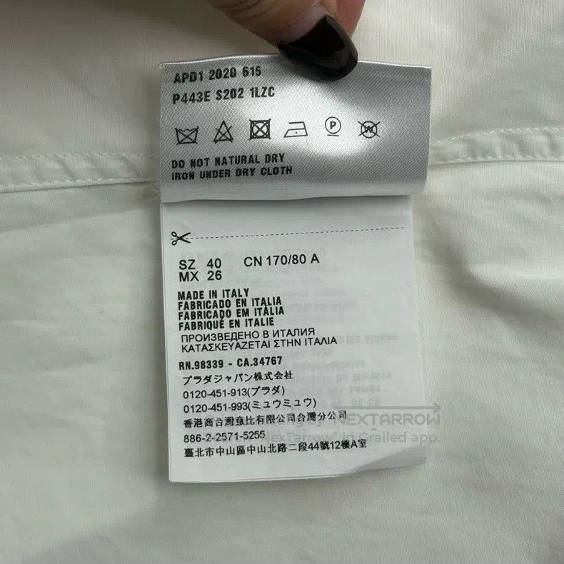 Prada Prada White cloth triangle bow shirt Size S / US 4 / IT 40 - 6 Thumbnail