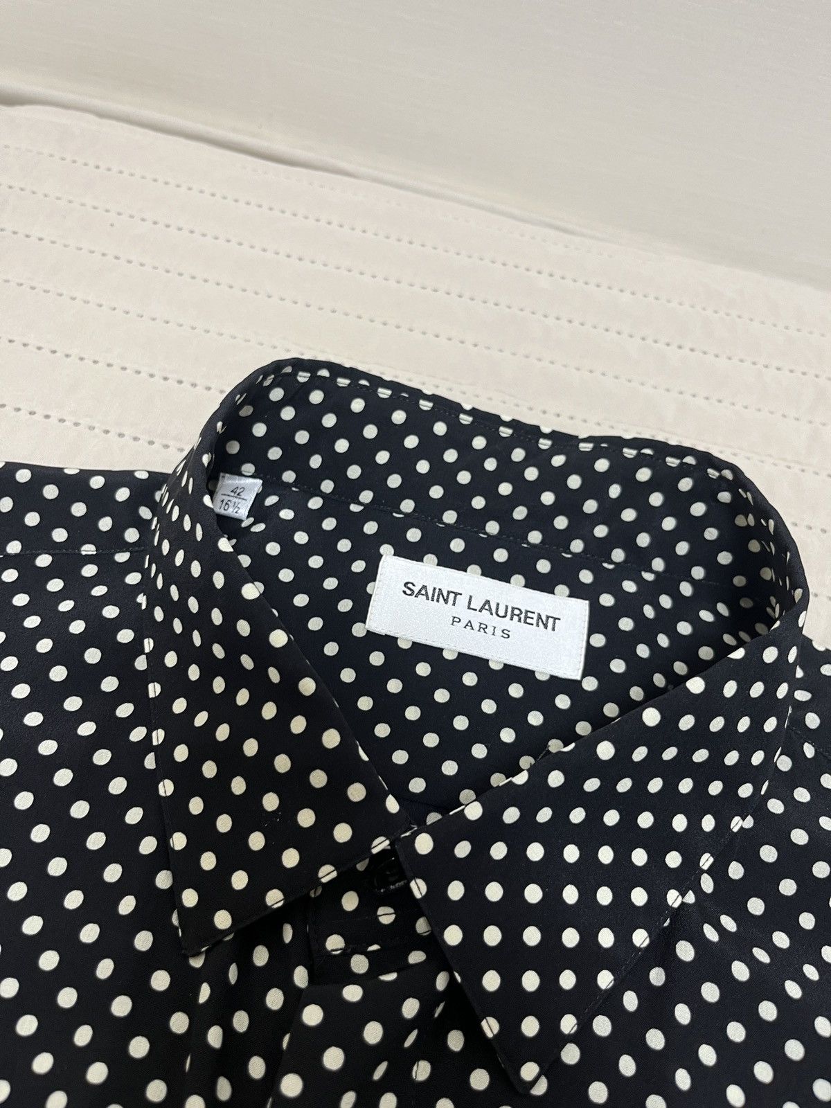 Saint Laurent Paris Polka dot silk shirt Size US L / EU 52-54 / 3 - 6 Thumbnail