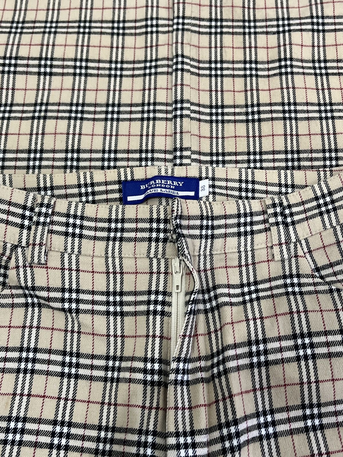 Burberry 2000s Burberry Blue Label Nova Check Pants Size 27" / US 4 / IT 40 - 4 Thumbnail