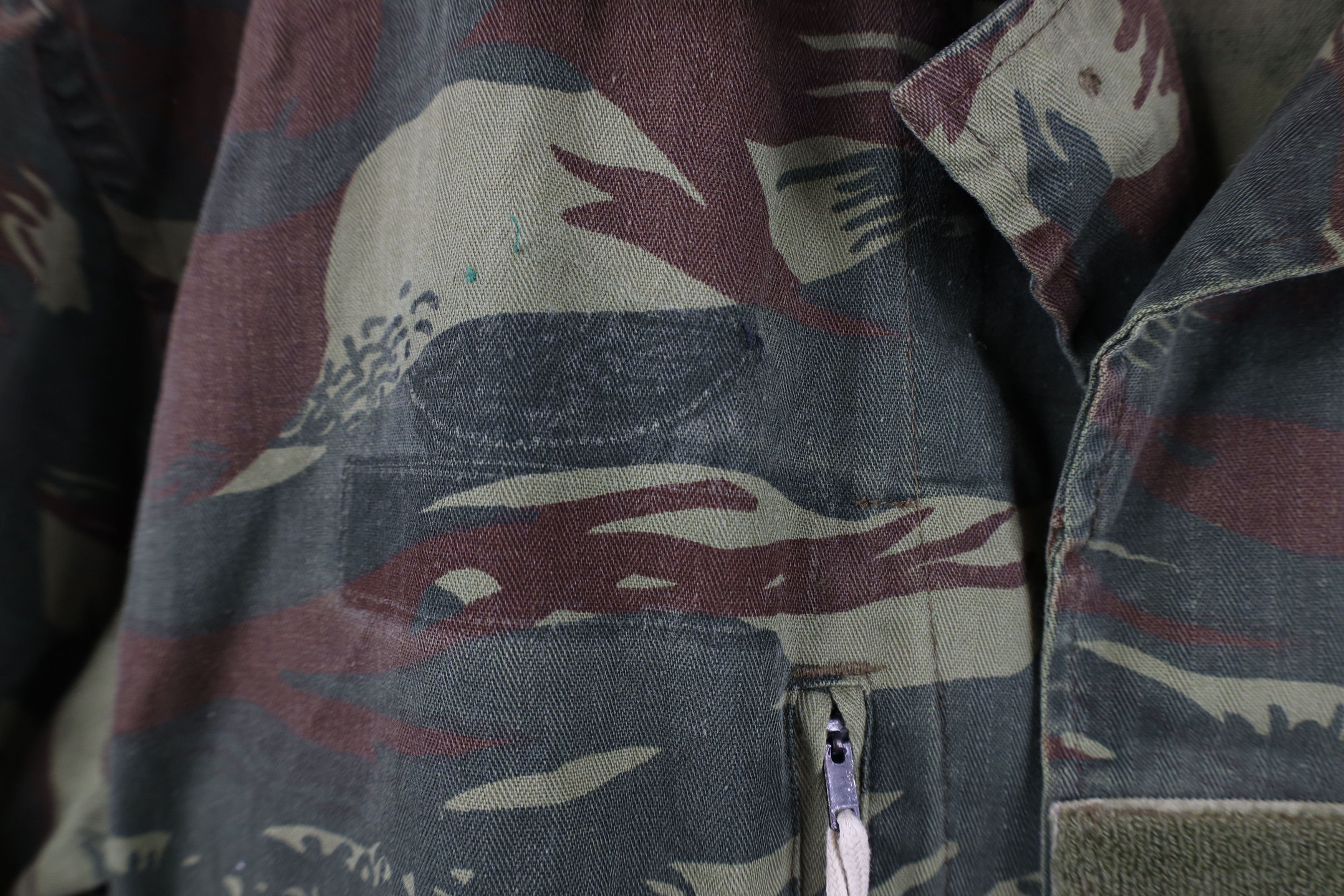 Vintage Vintage 80s 90s French Military Twill Camouflage Jacket Size US L / EU 52-54 / 3 - 5 Thumbnail