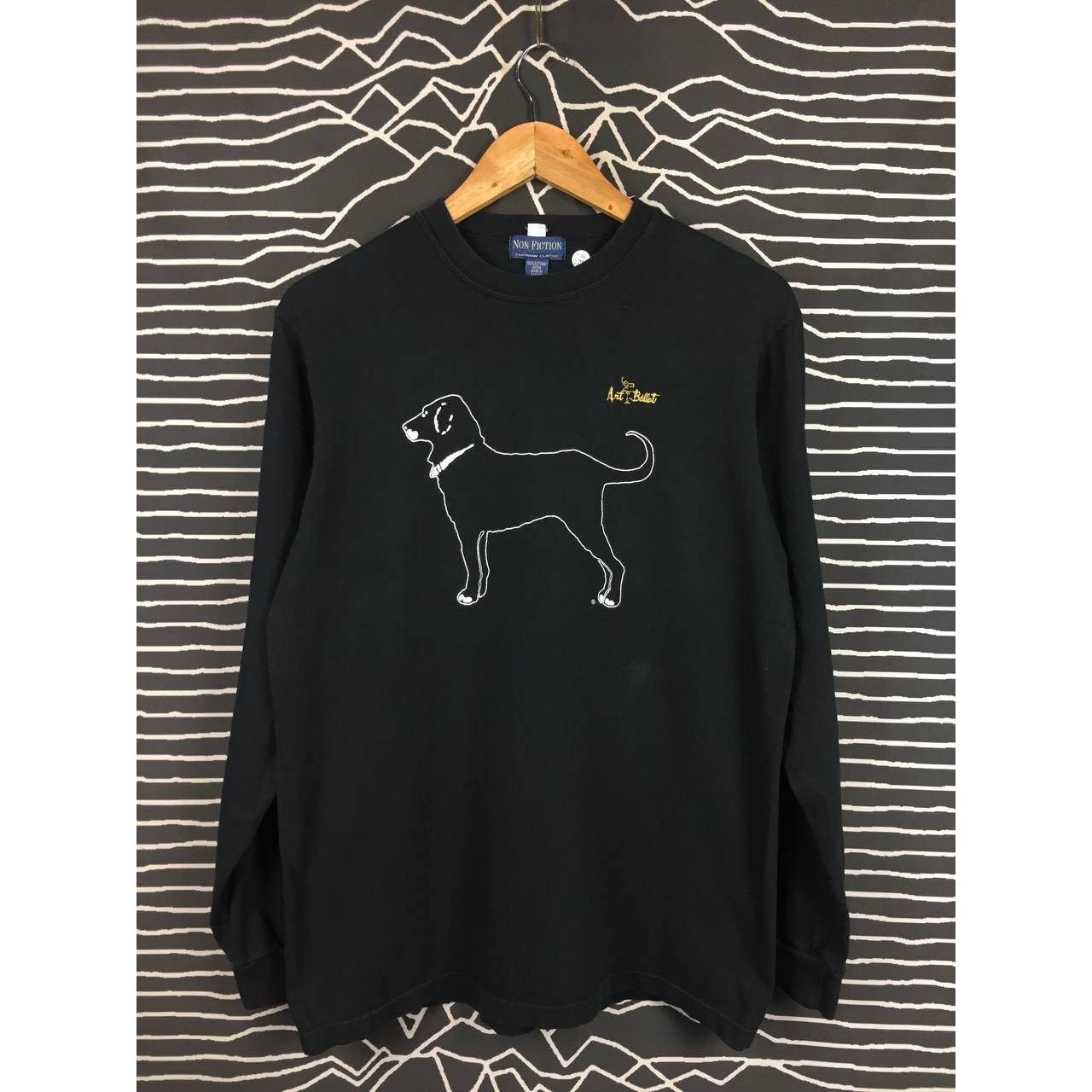 Long Sleeve The Black Dog Apparel Vtg Y2K The Black Dog Martha's