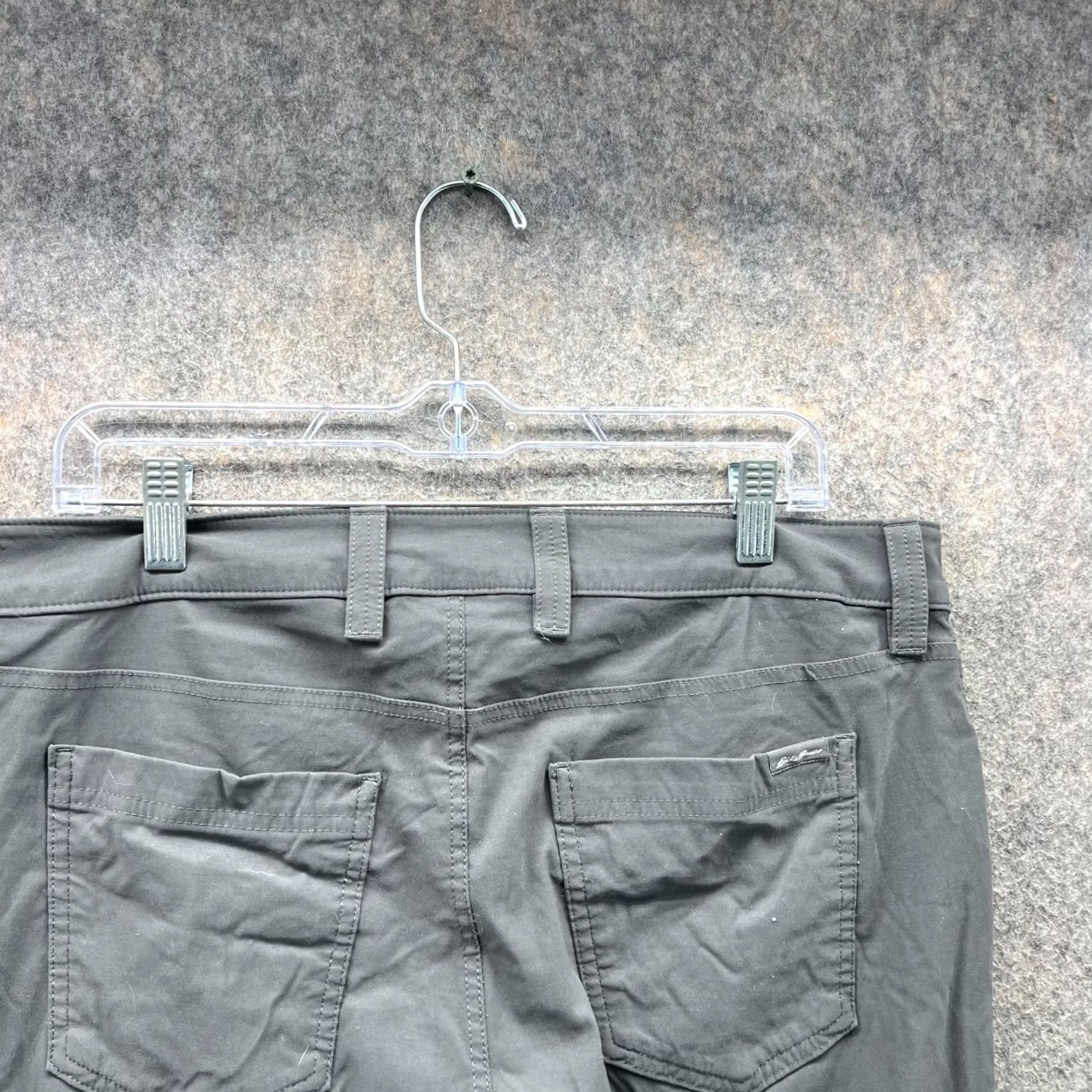 Eddie Bauer VINTAGE Eddie Bauer Pants Women 16 Gray Chino Flat Front Cotton Outdoors Hiking Straight 29in Inseam Womens Size 38" / US 16 / IT 52 - 7 Thumbnail