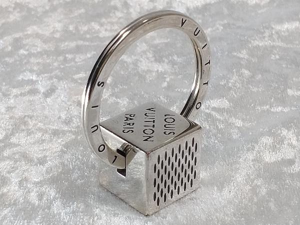 ⭐️LOUIS VUITTON❤️ダミエキューブキーリング❤️ ルイヴィトン キーリング キーホルダー キューブ ダミエ M67920