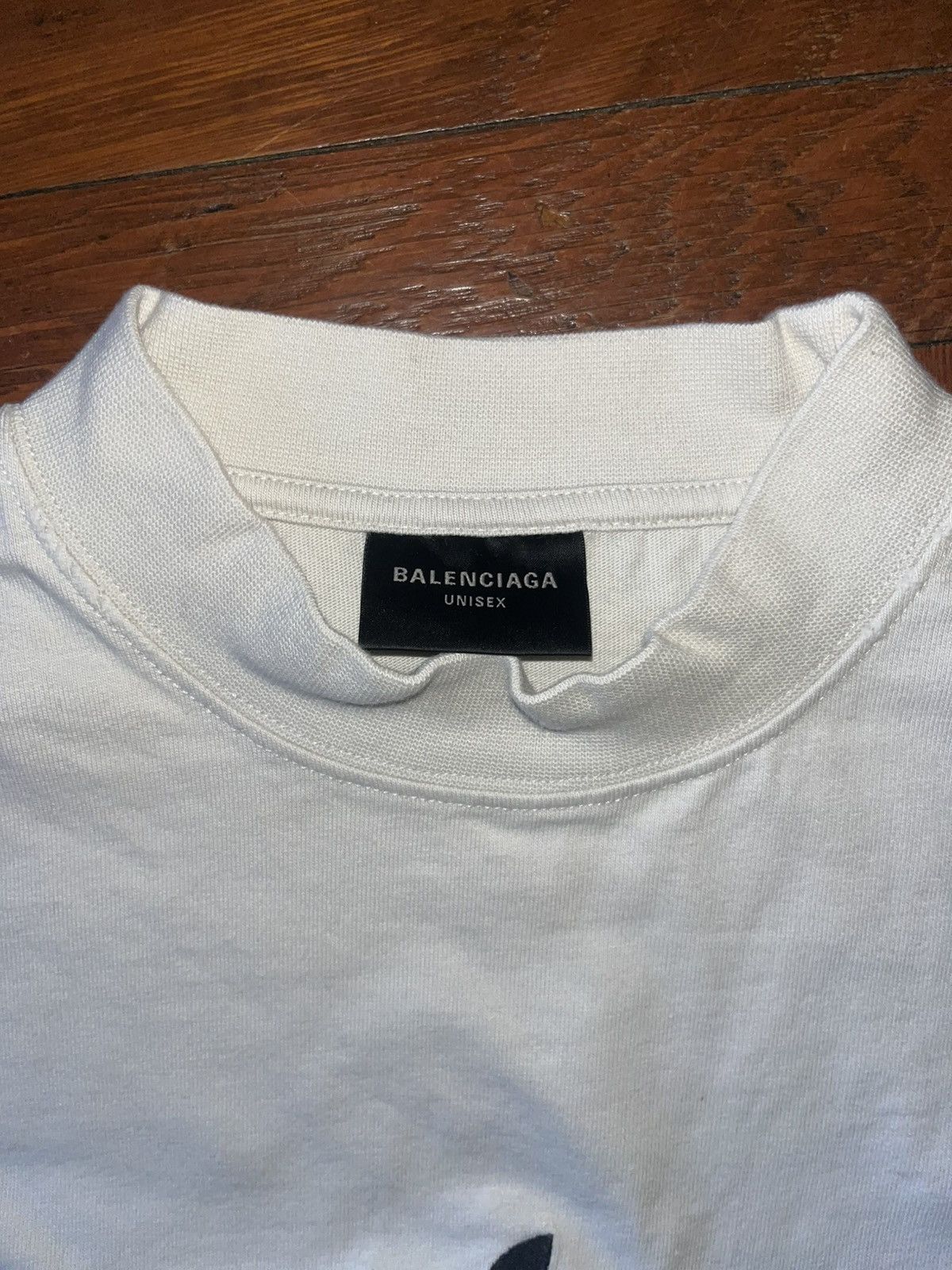 Balenciaga Balenciaga be different T-shirt Size US L / EU 52-54 / 3 - 2 Thumbnail