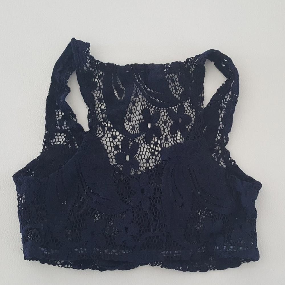 Forever 21 Navy Lace Detailed Cropped F21 Tank Size S / US 4 / IT 40 - 2 Thumbnail