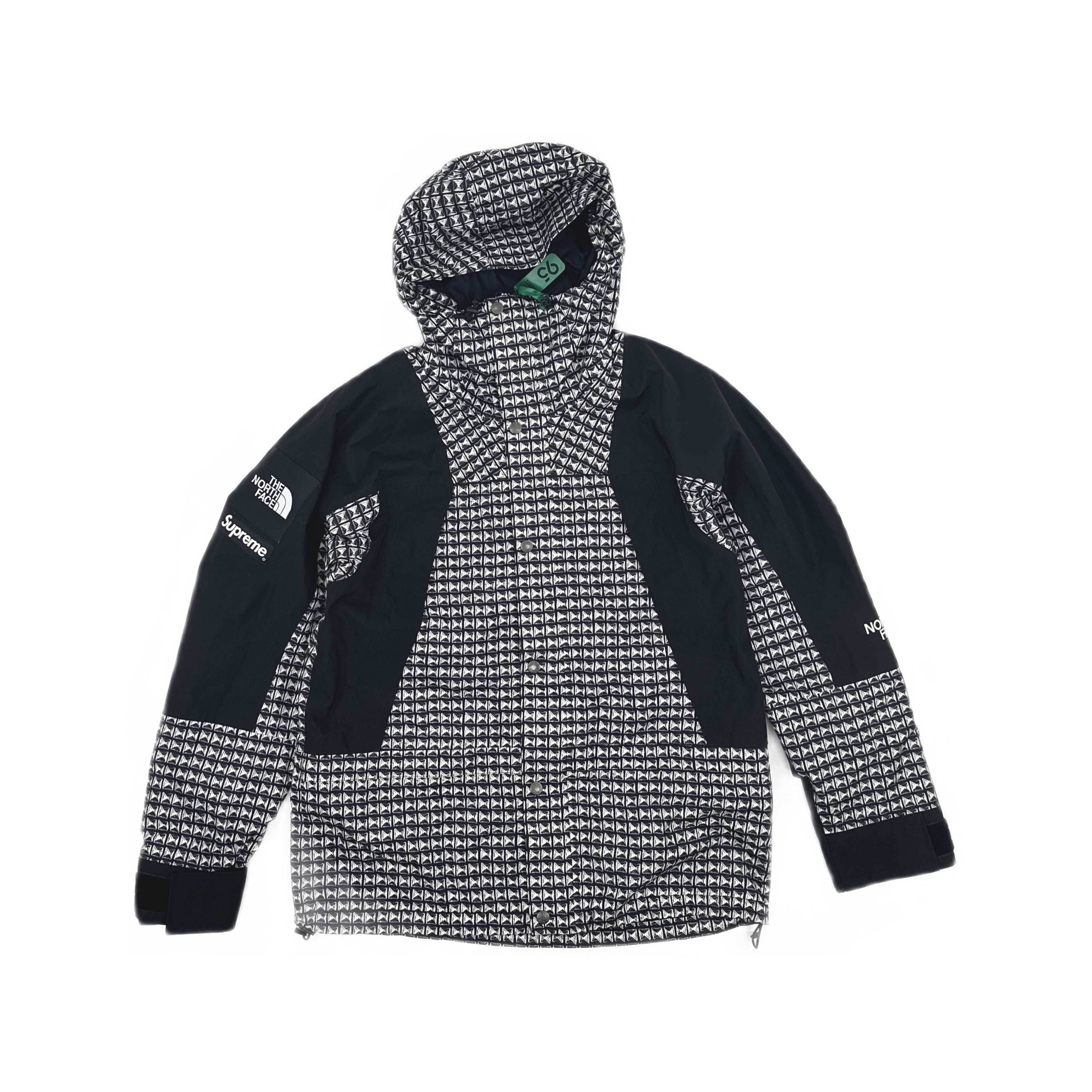 Supreme Supreme x The North Face Studded Mountain Light Jacket S Size US S / EU 44-46 / 1 - 1 Thumbnail