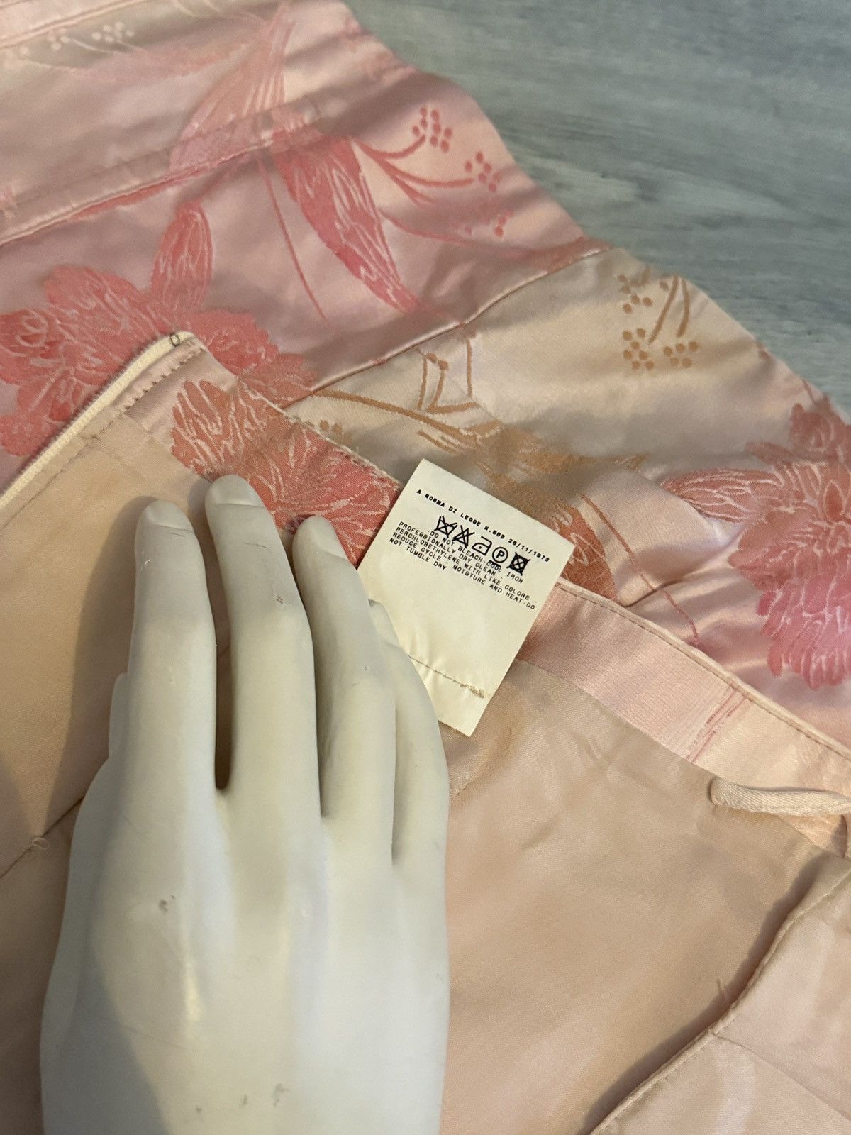 Gianfranco Ferre Gianfranco Ferre 1990’s Floral Satin Embroidered Corset Size M / US 6-8 / IT 42-44 - 12 Thumbnail