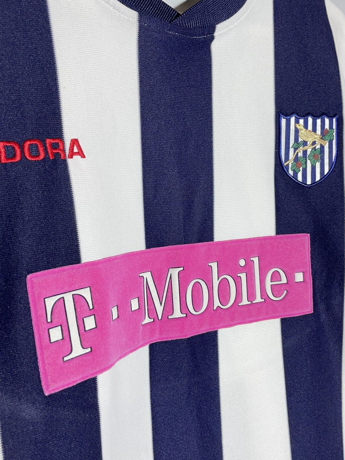 Diadora × Vintage West Bromwich Albion 2004/05 Home Diadora Football Shirt Size US S / EU 44-46 / 1 - 6 Thumbnail