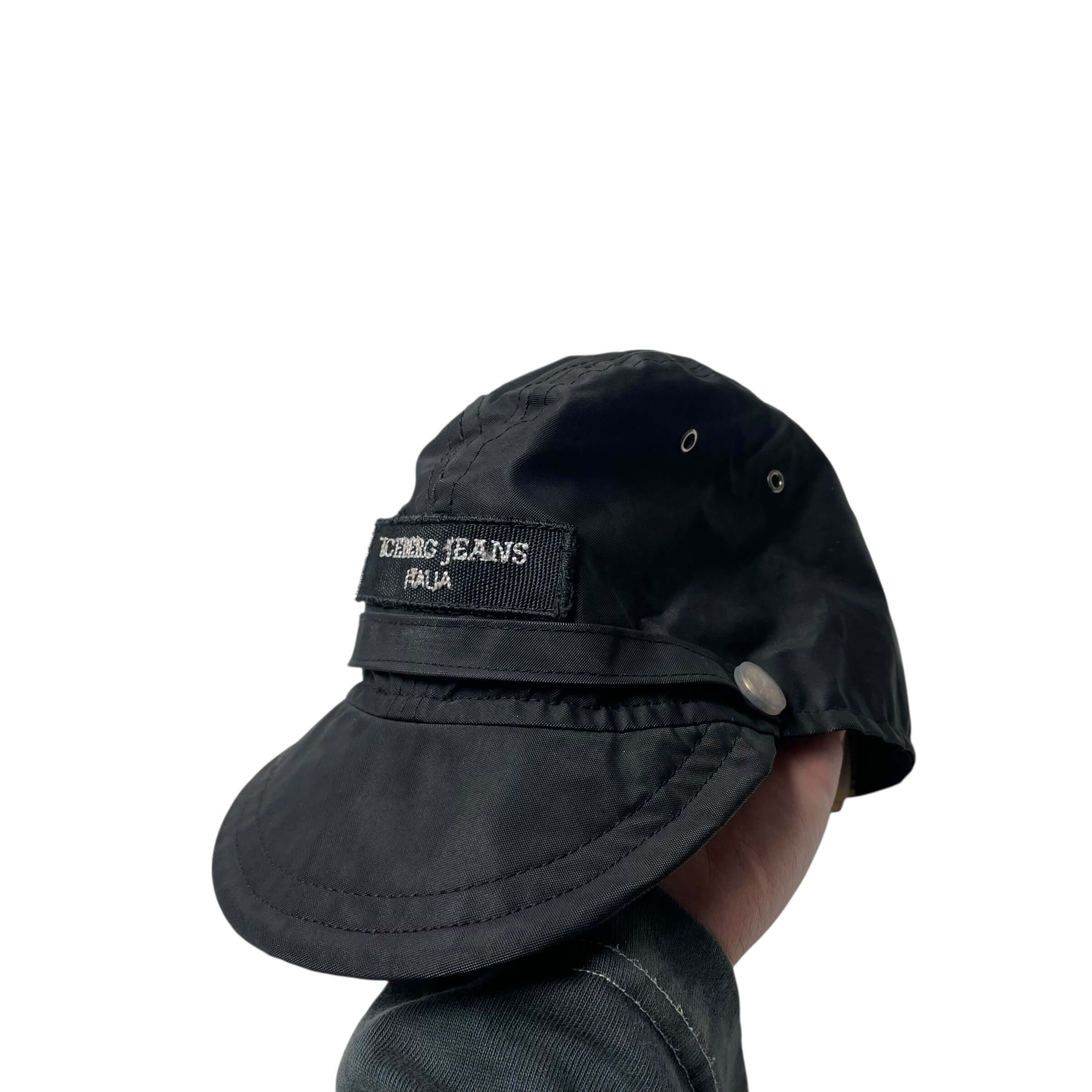 Iceberg Iceberg jeans pvc riding hats Size ONE SIZE - 4 Thumbnail