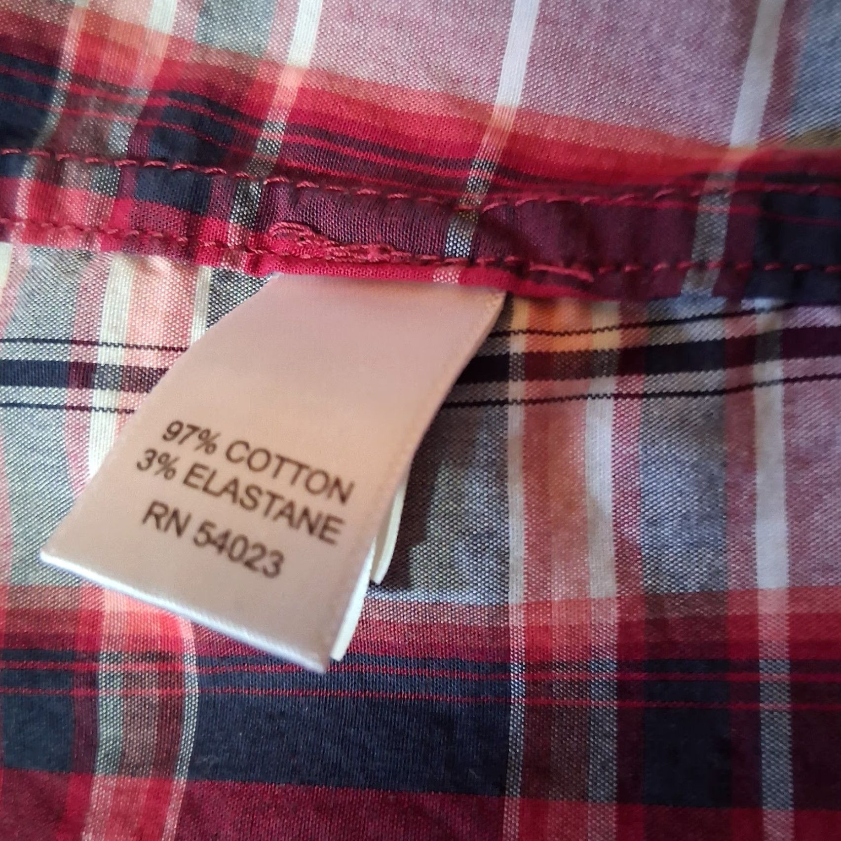 Banana Republic Banana Republic Shirt Men XL Red Plaid Button-Up Long Sleeve Collared Shirt, Button Front, Cotton Blend, Preppy, Office Wear, Business Casual Size US XL / EU 56 / 4 - 5 Thumbnail