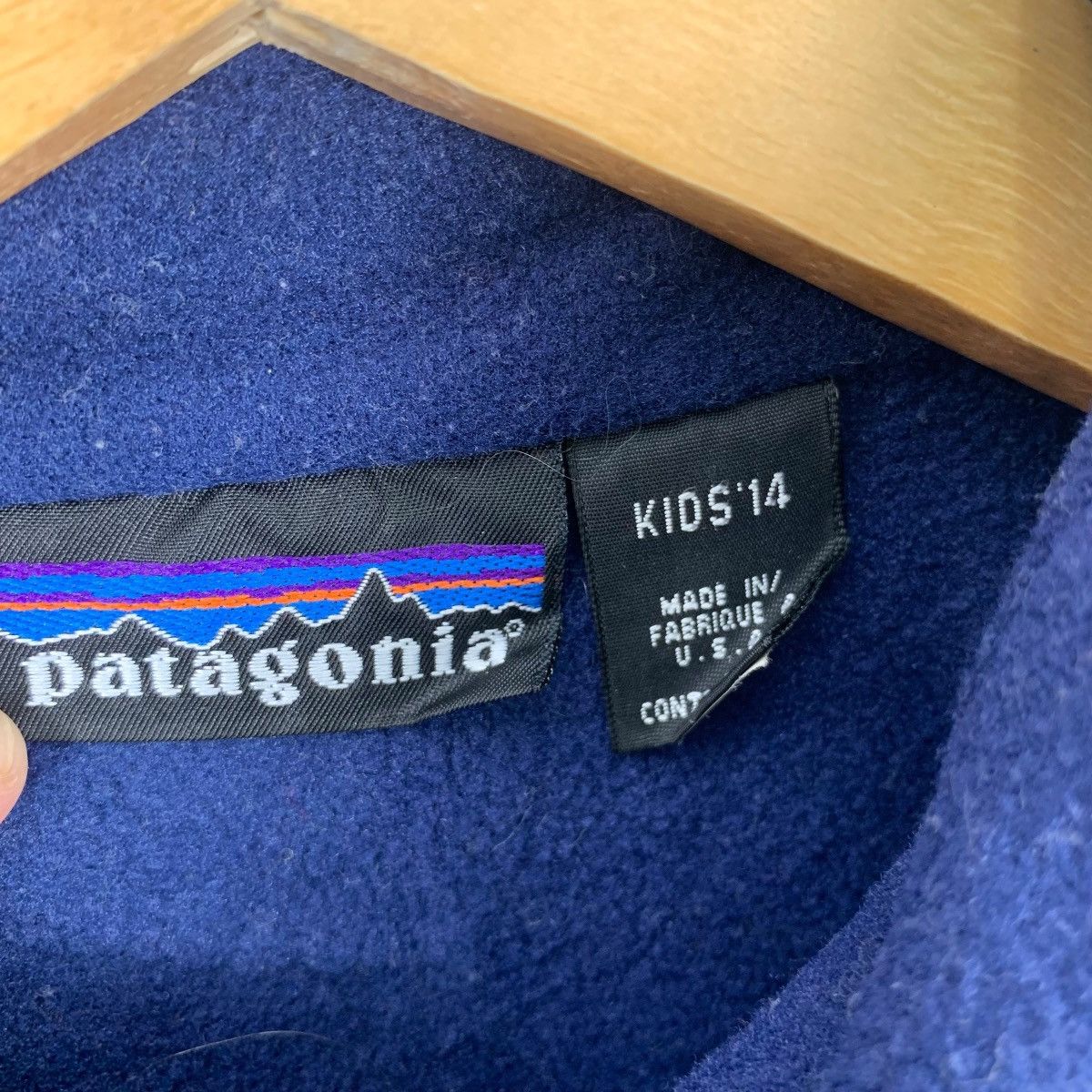 Patagonia Vintage PATAGONIA MADE IN USA Striped Fleece Polo Tee Shirt Size US M / EU 48-50 / 2 - 8 Thumbnail