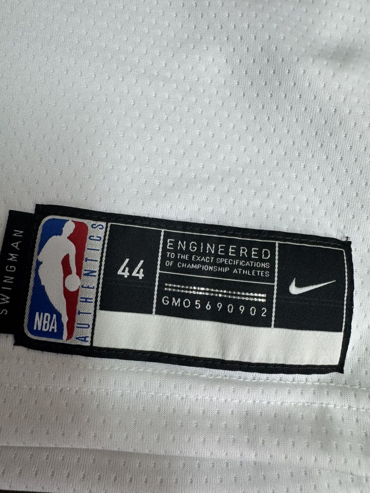 Nike Los Angeles Lakers Anthony Davis #3 NBA Swingman Jersey Size US M / EU 48-50 / 2 - 2 Thumbnail