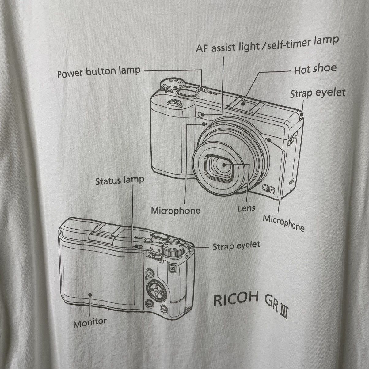 Uniqlo Uniqlo x Ricoh GR III Collaboration T Shirt Size US XL / EU 56 / 4 - 2 Thumbnail