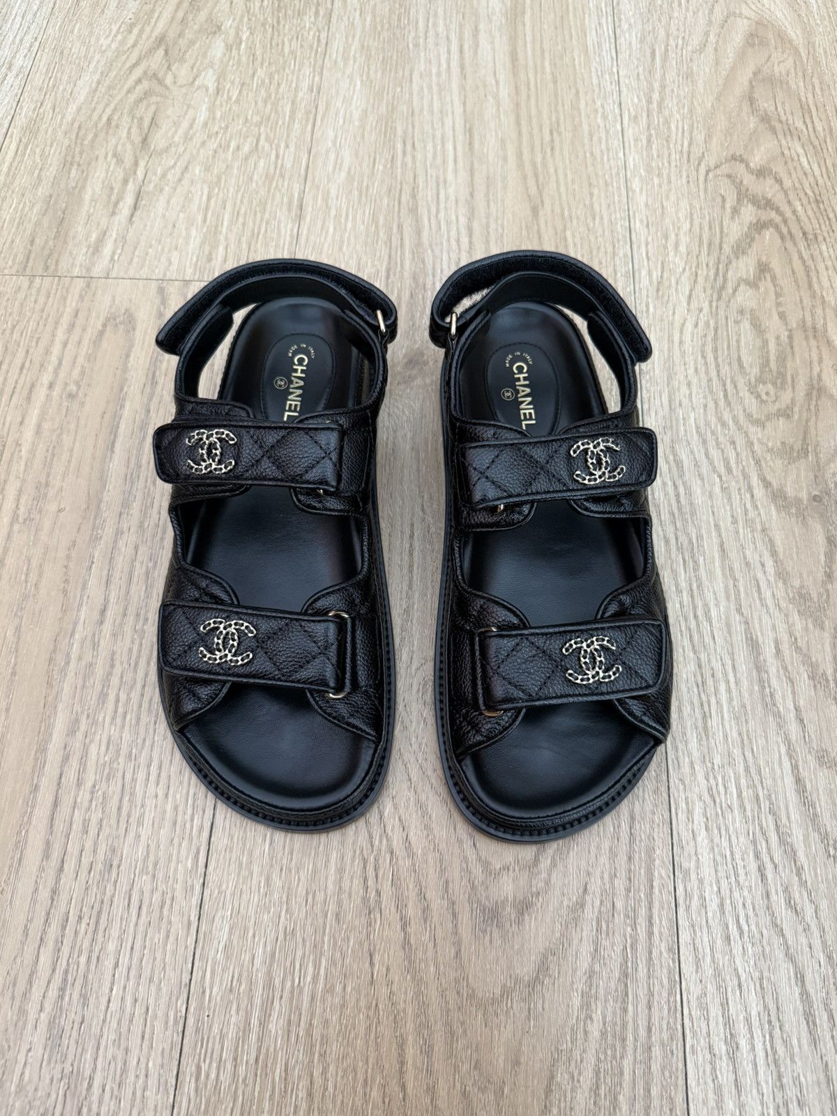 Chanel Chanel Black Caviar Logo Sandals Sz.37,5 Size US 7.5 / IT 37.5 - 6 Thumbnail